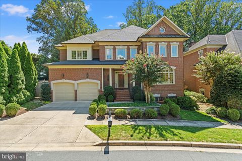 6704 HONESTY DRIVE BETHESDA MD 20817