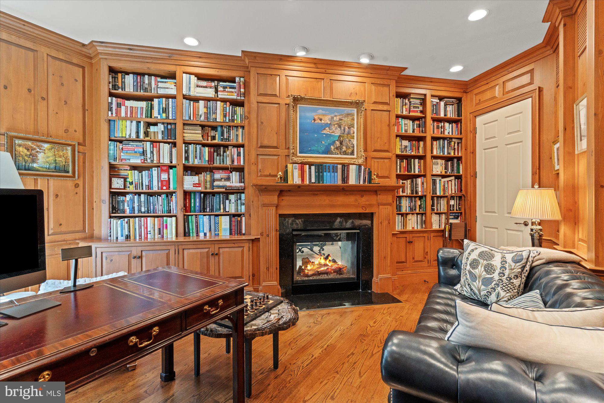 FOGGYS PASTURE - Residential