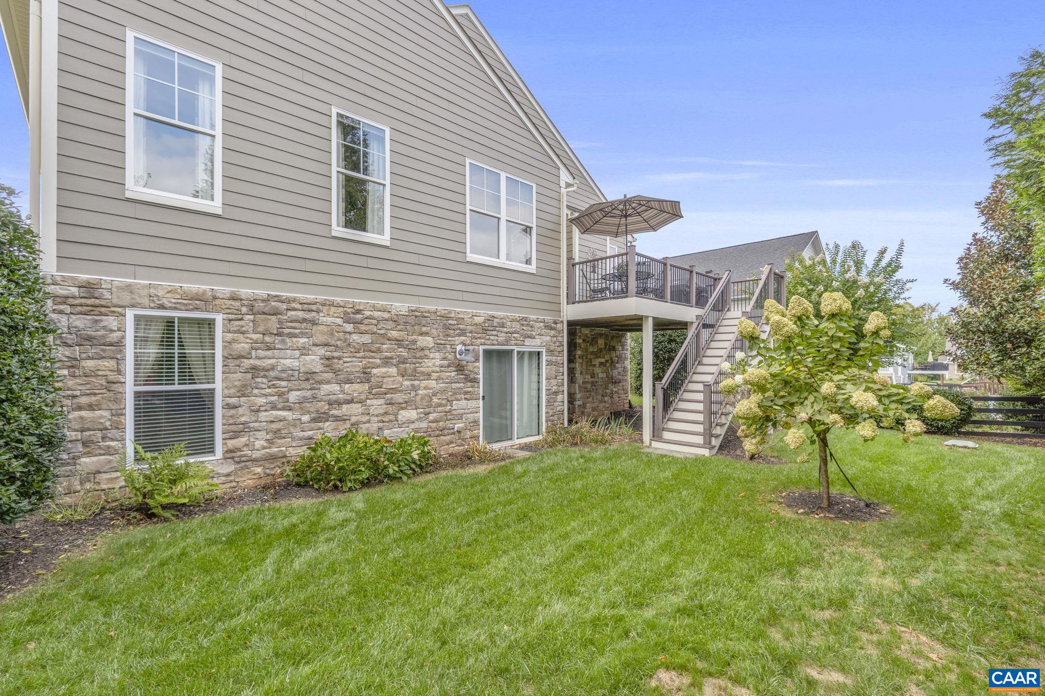 SPRING CREEK - Residential