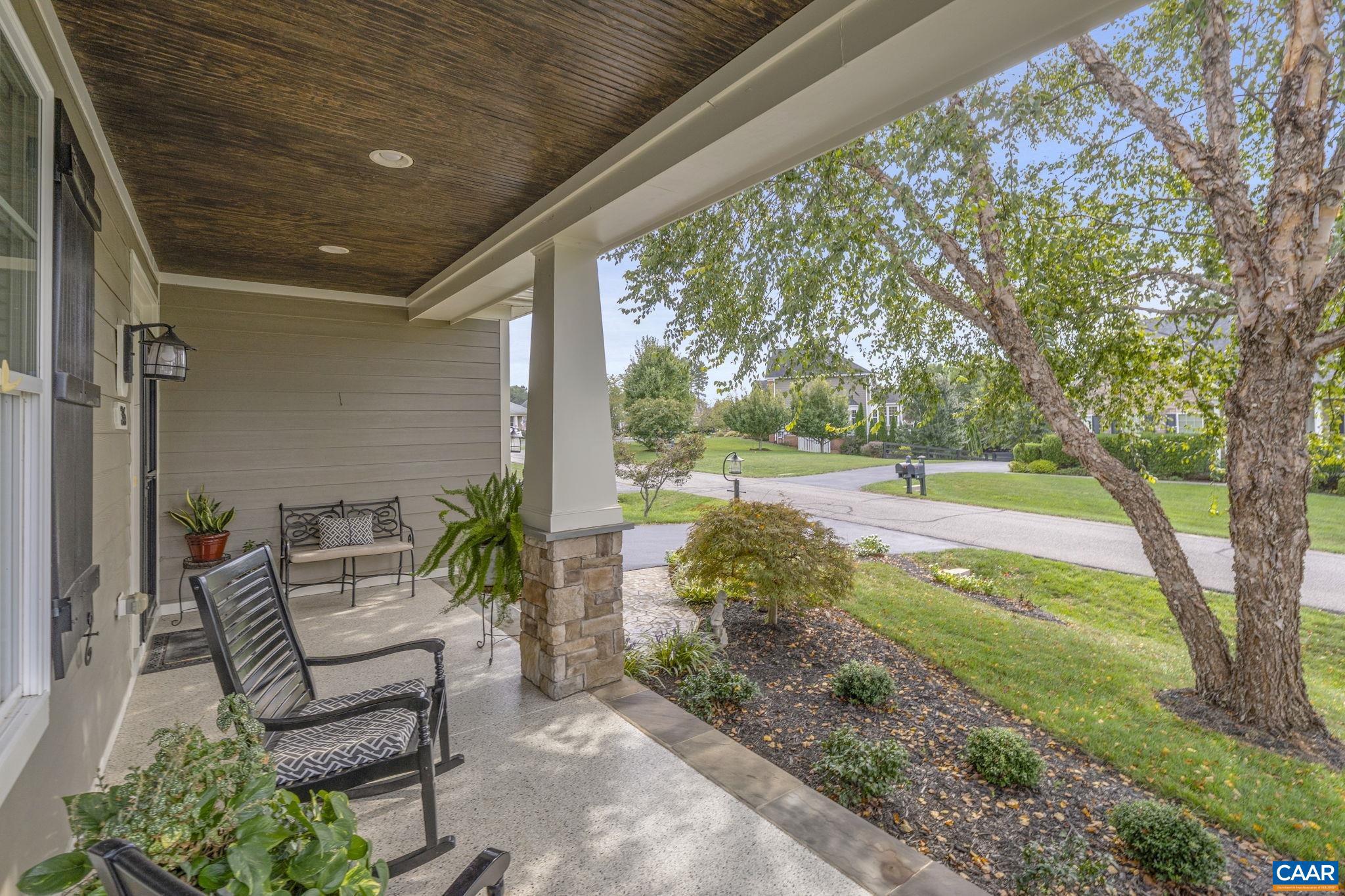 SPRING CREEK - Residential