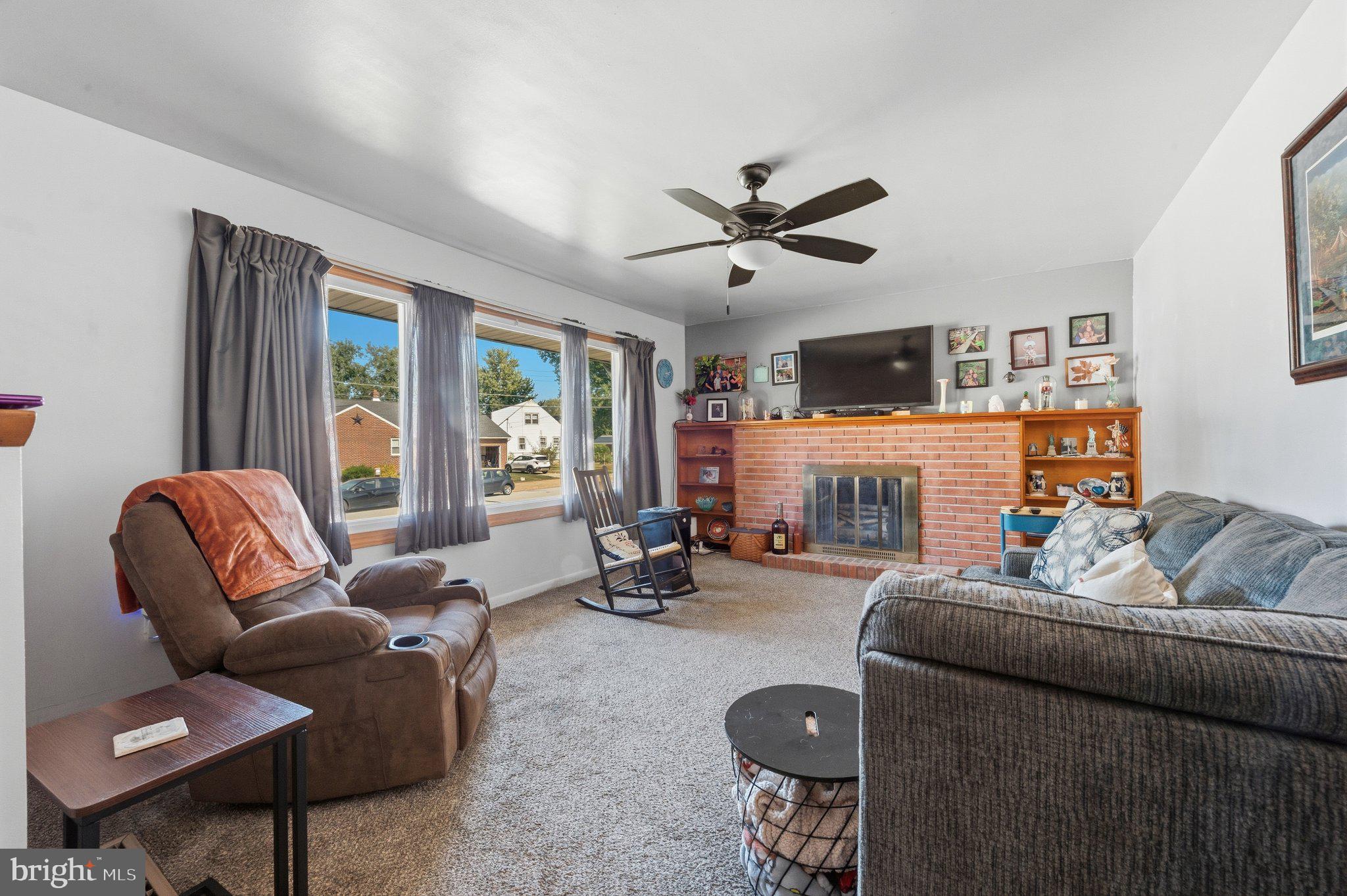 15 PLASKET AVENUE