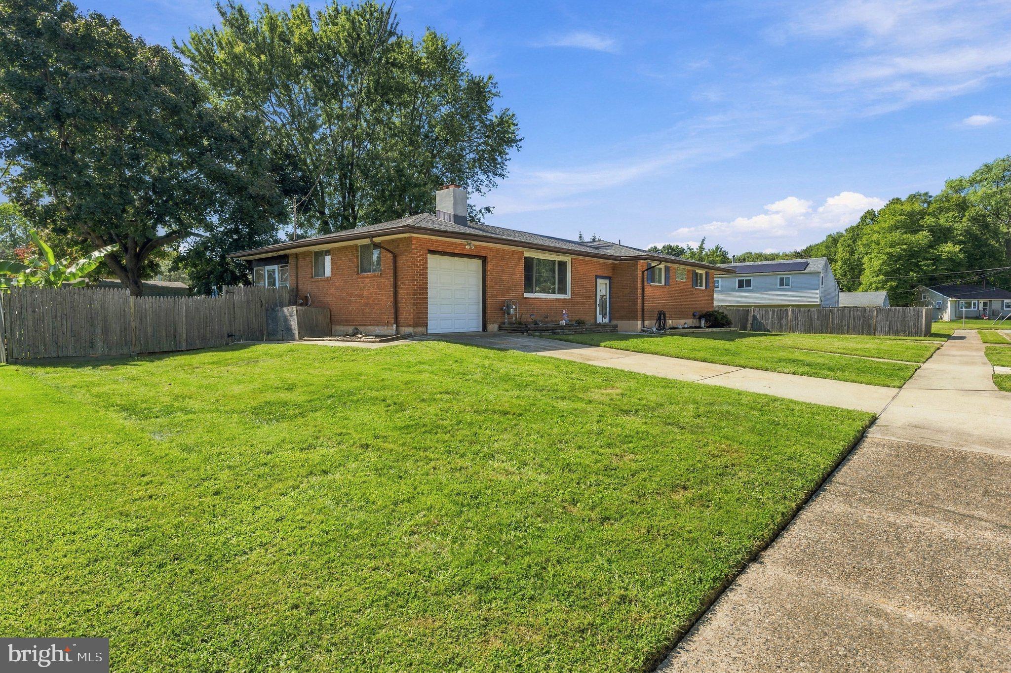 15 PLASKET AVENUE