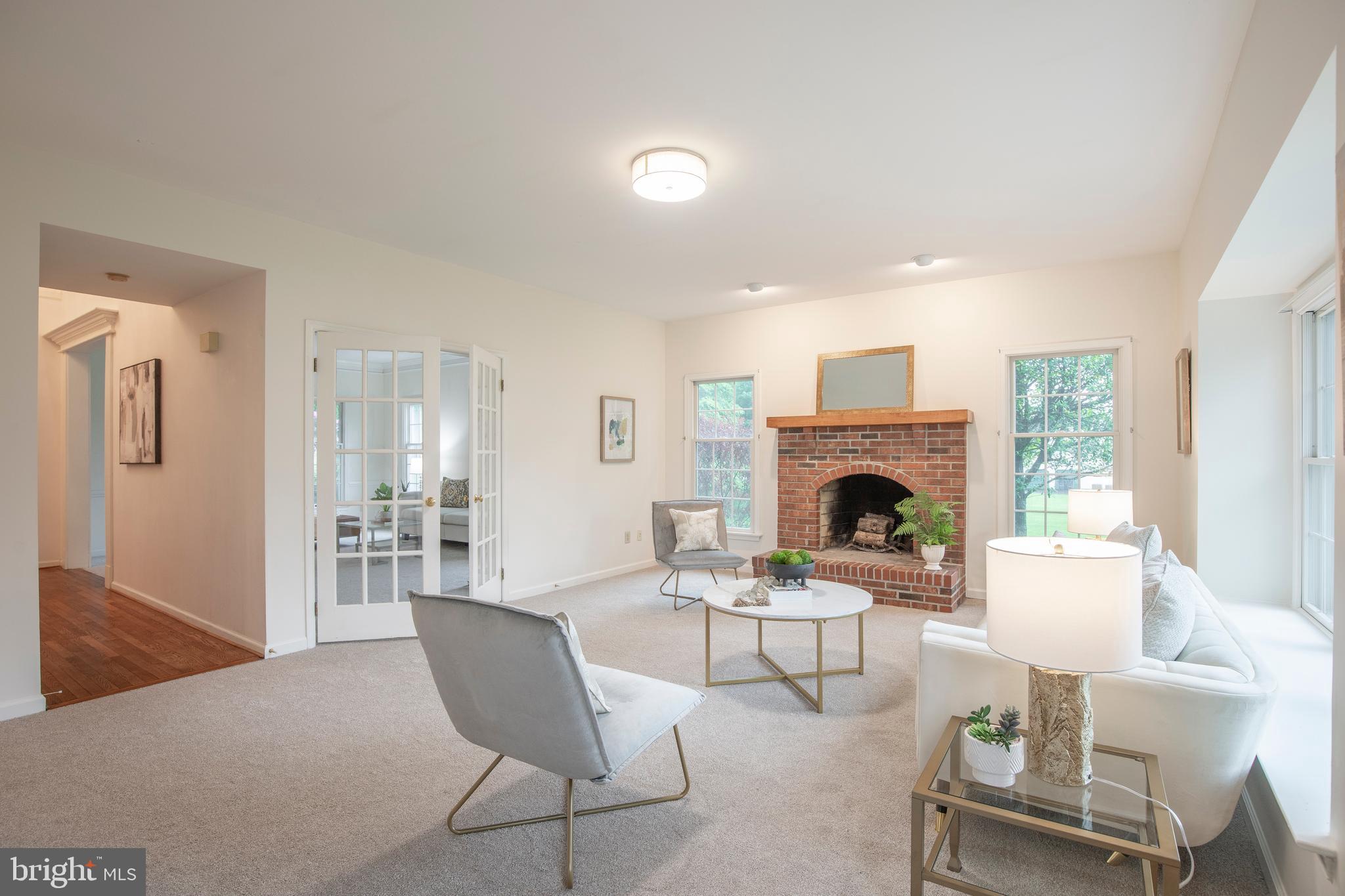 BUCKINGHAM CHASE - Residential