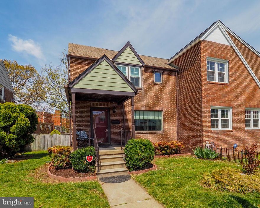 ***An offer is in place but the financing is shaky due to no fault of the house or the seller. Back up position is available and would become primary buyer on 6/16/22 if current buyer cannot close. ***Put this home at the top of your list!! This beautiful, three level duplex style home features 3 bedrooms and 2 full baths and three finished levels!  The home offers upgrades including hardwood floors on the main and bedroom levels, fresh paint on both main and upper levels, an updated kitchen with 42 inch cabinetry and Corian countertops,  new carpet on the stairs and in the finished basement and a beautifully updated upper level bath. The lower level is finished to include a family room, full bath and separate laundry and storage area with with a walkout to the rear yard. The fenced in yard is perfect for entertaining friends and family this spring and summer. In addition to all this, a one car garage for parking or storage. All this and a one year home warranty for peace of mind for the lucky  buyer!! This house is move in ready, to see it is to love it!