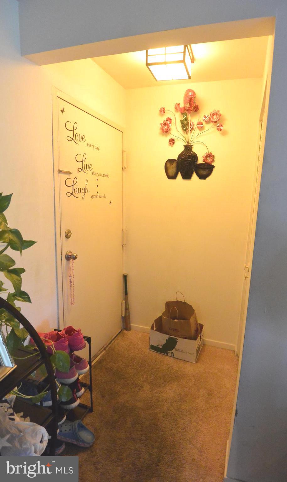 LONG REACH HOUSE CONDOMINIUMS - Residential