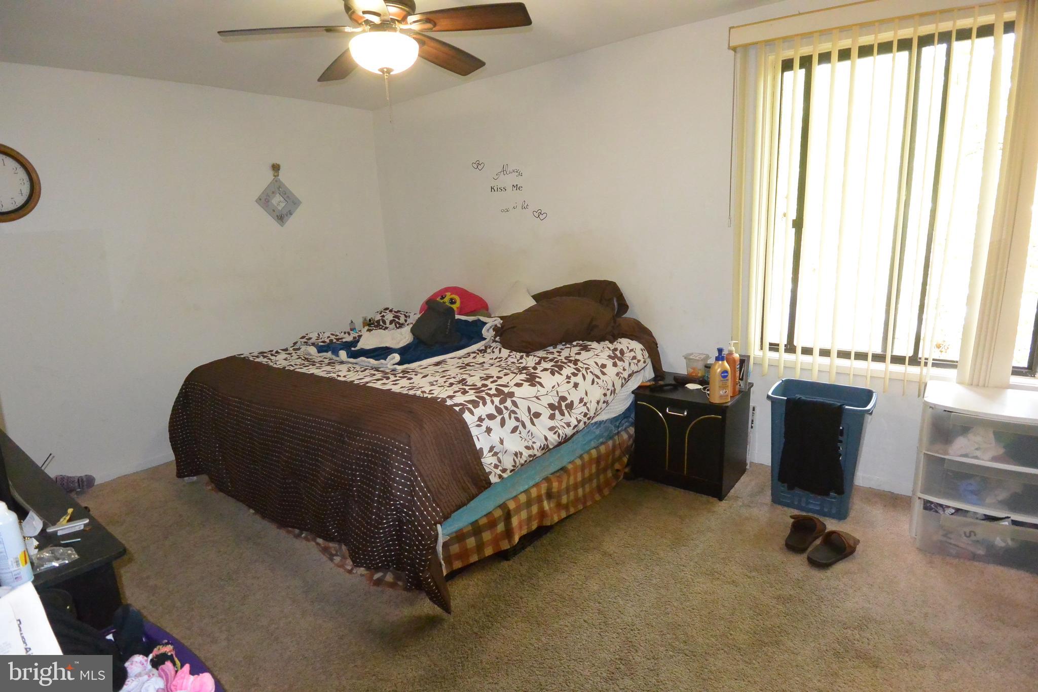 LONG REACH HOUSE CONDOMINIUMS - Residential