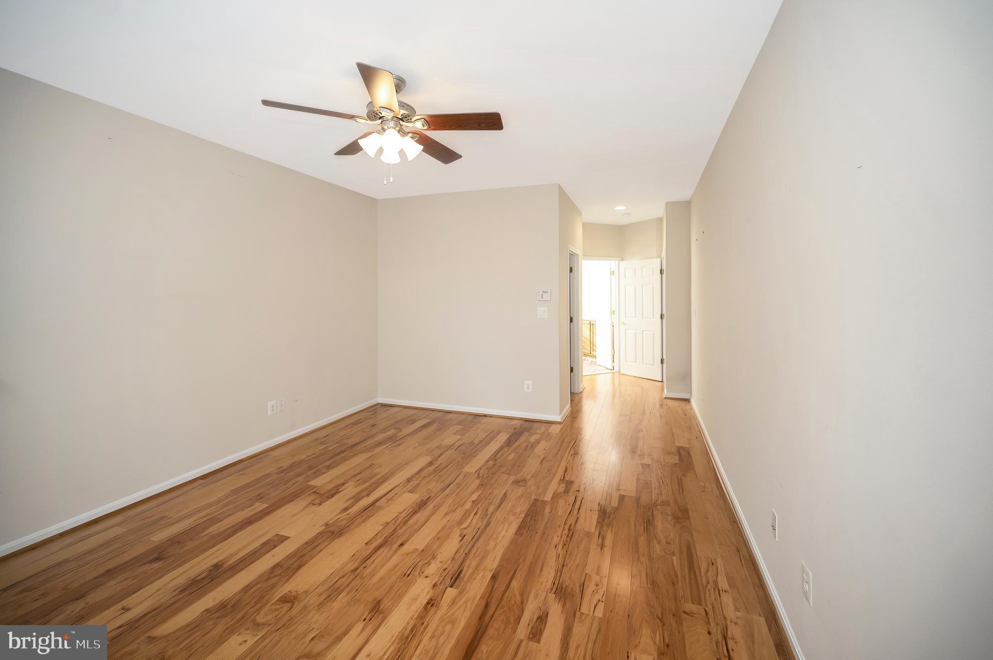 VIRGINIA HERITAGE AT LEE'S PARK - Residential