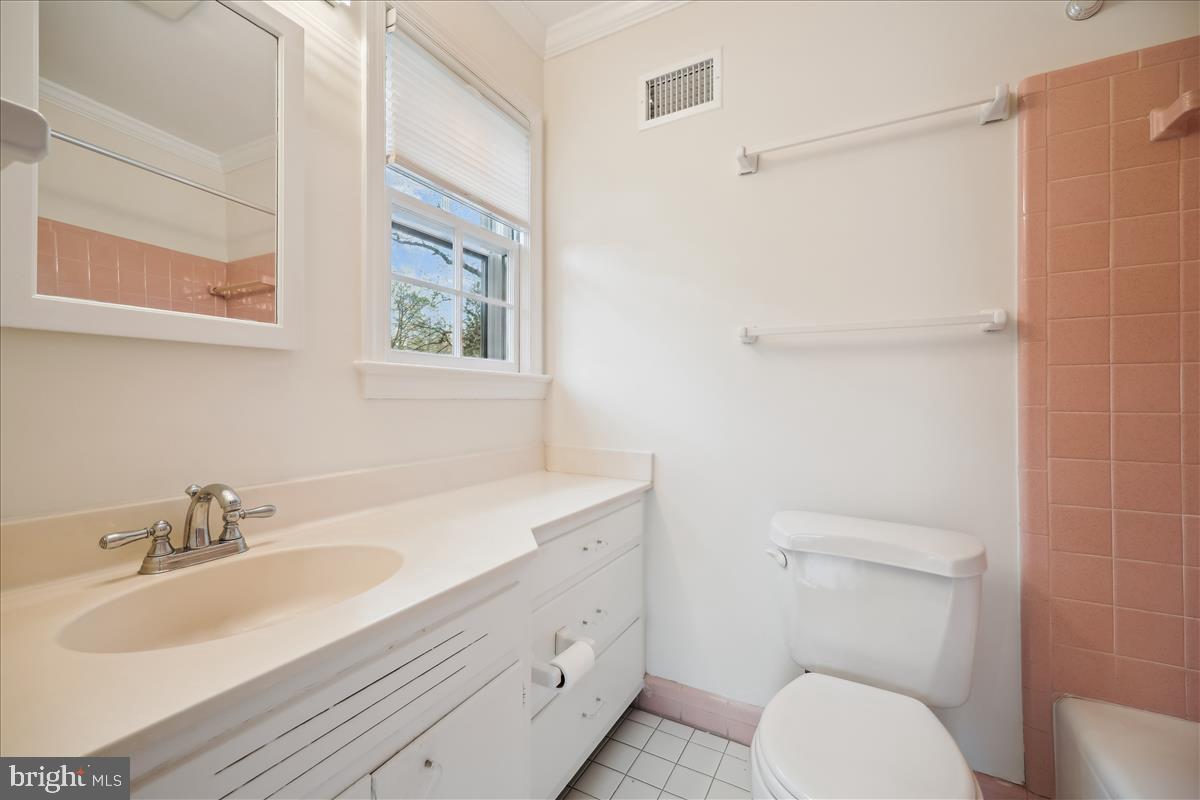 ALTA VISTA - Residential