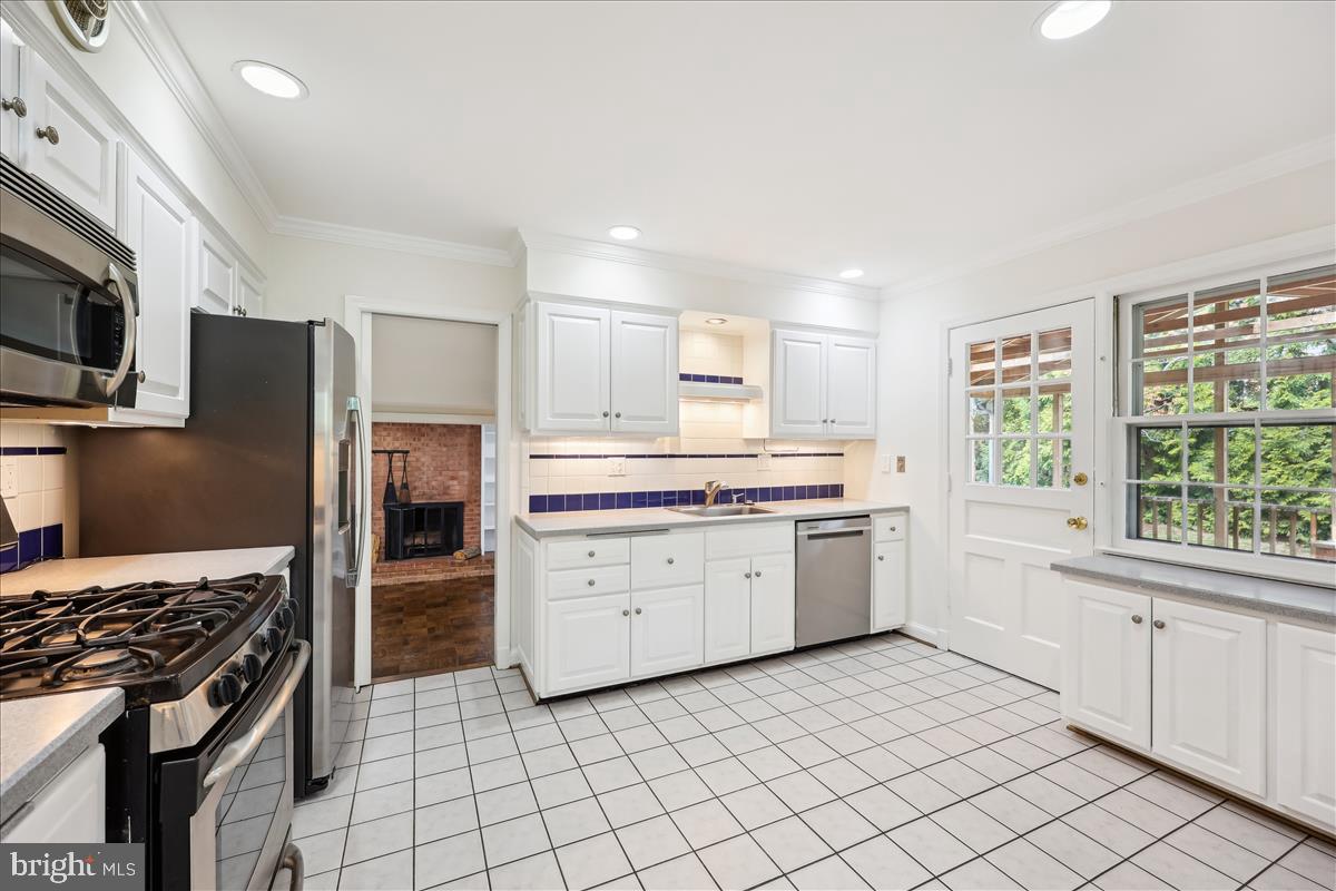 ALTA VISTA - Residential