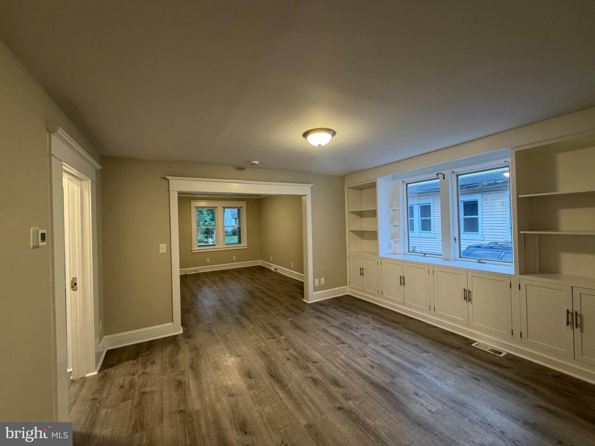 704 N LENOLA ROAD