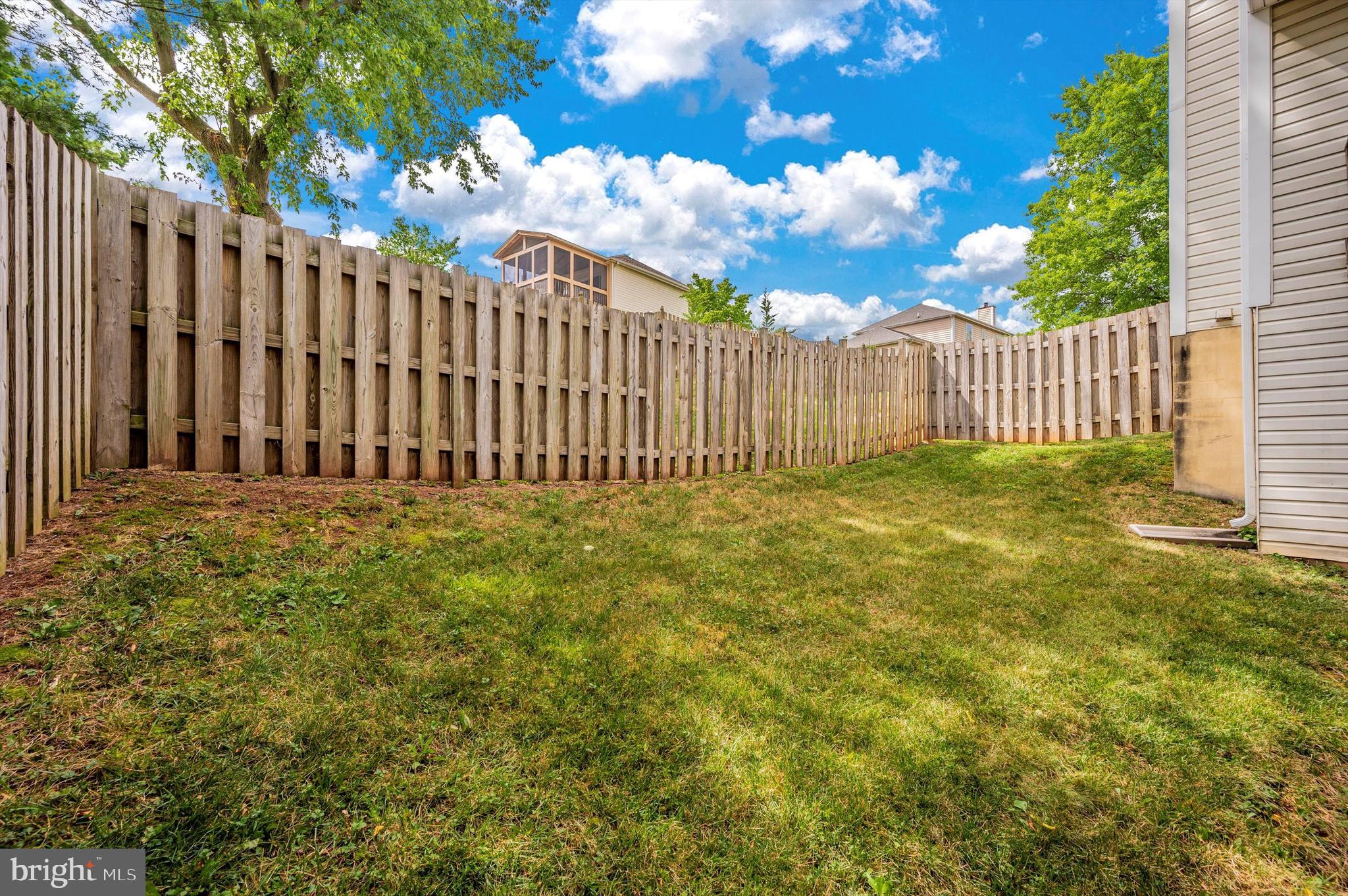 BALLENGER CREEK MEADOWS - Residential