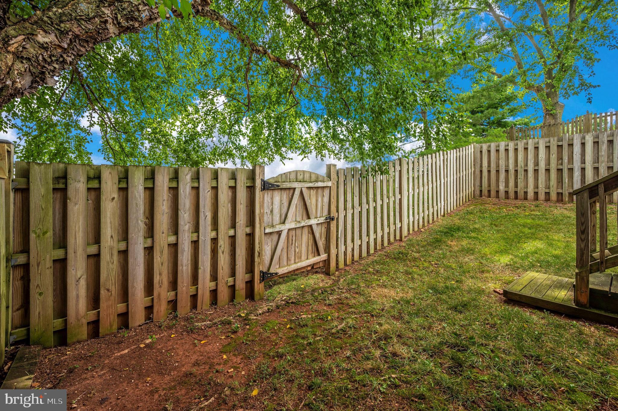 BALLENGER CREEK MEADOWS - Residential