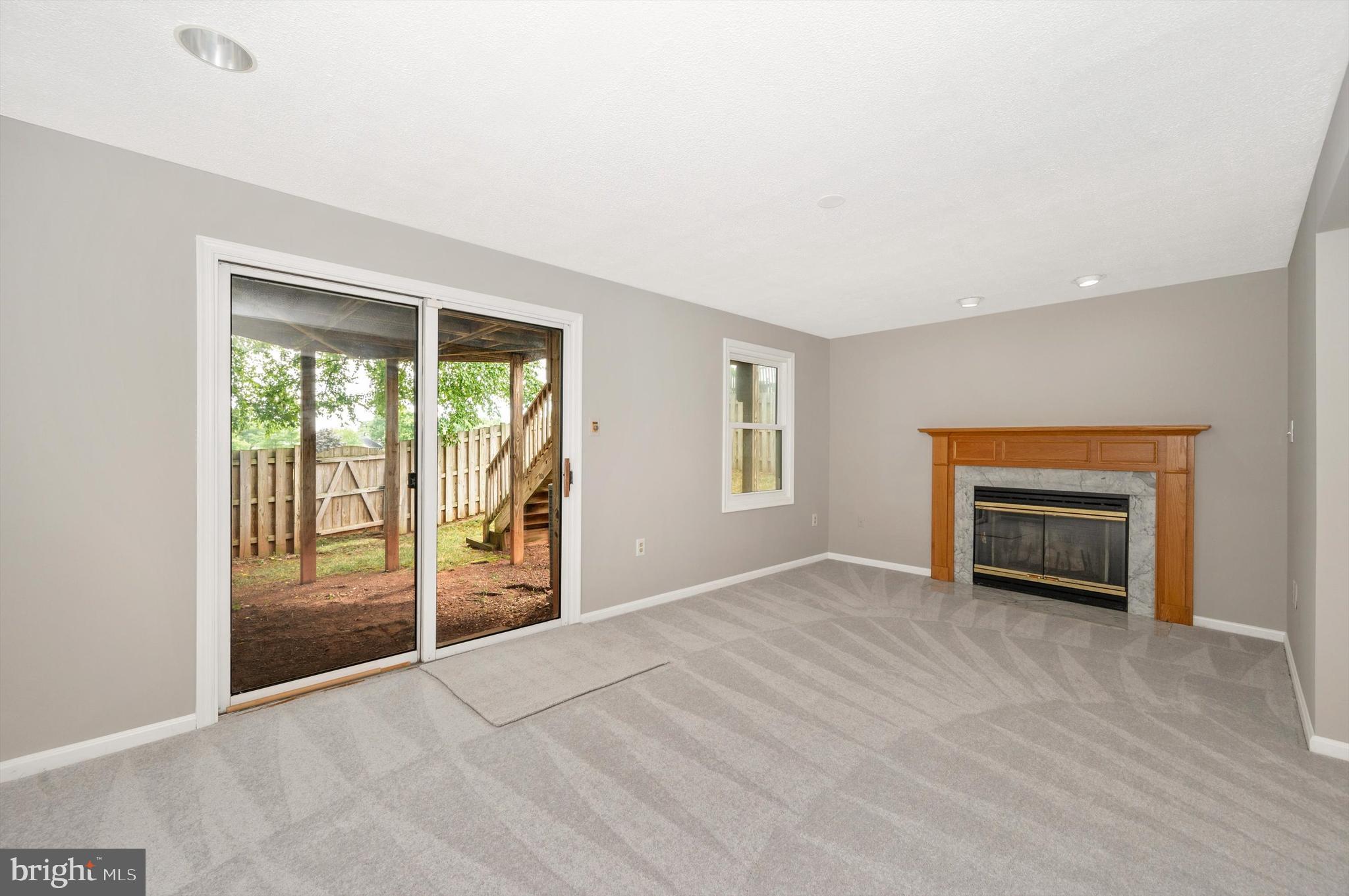 BALLENGER CREEK MEADOWS - Residential