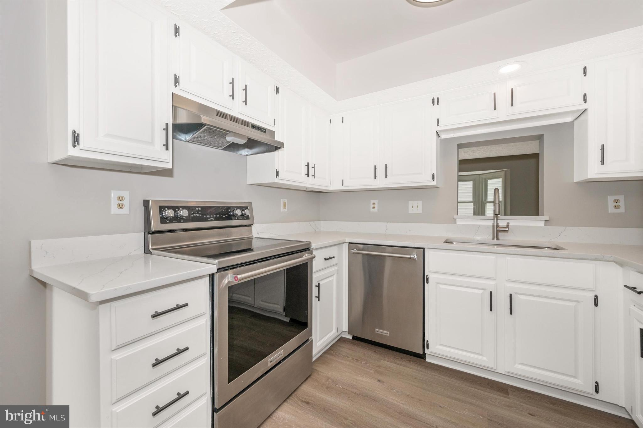 BALLENGER CREEK MEADOWS - Residential