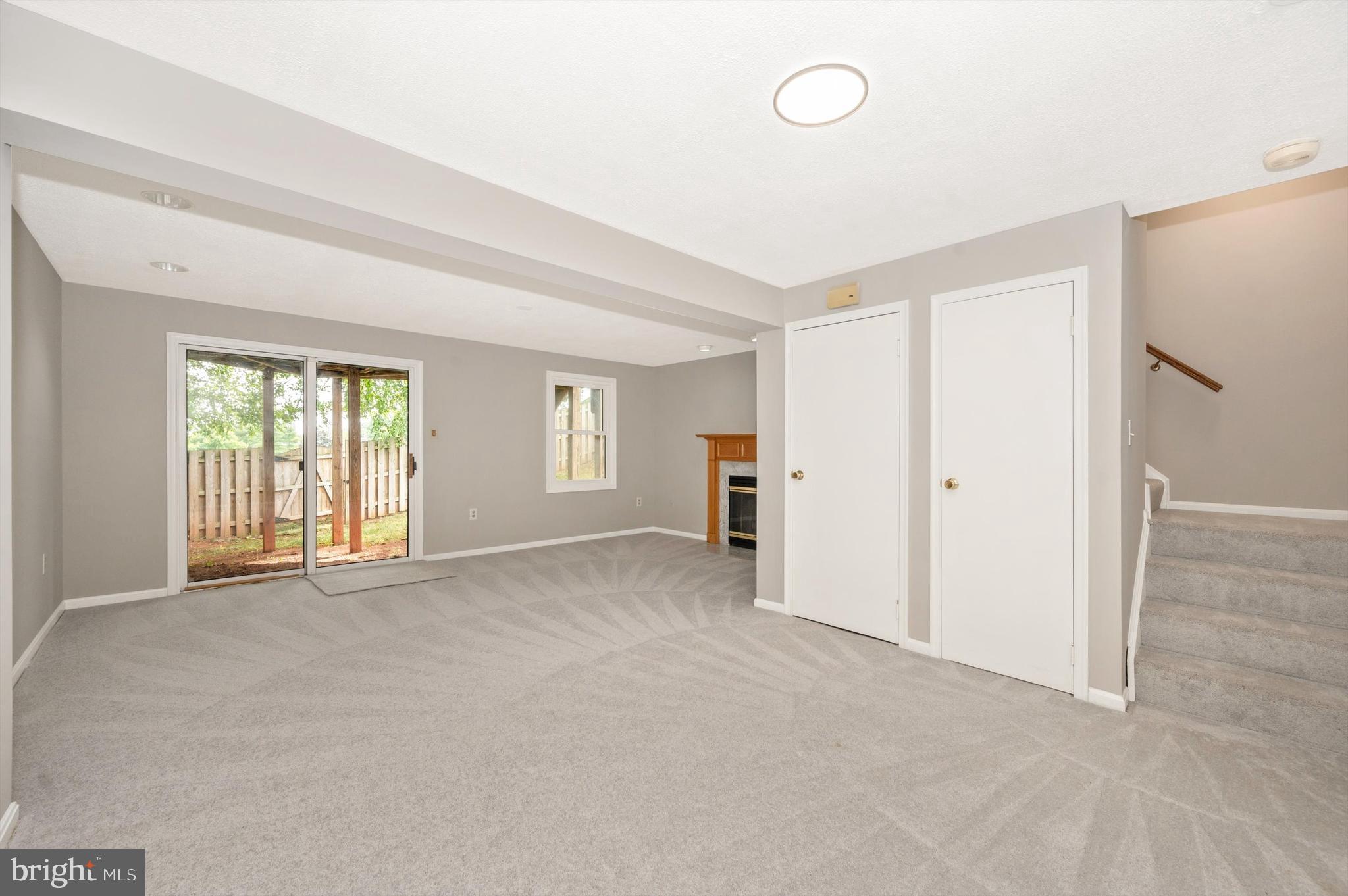 BALLENGER CREEK MEADOWS - Residential