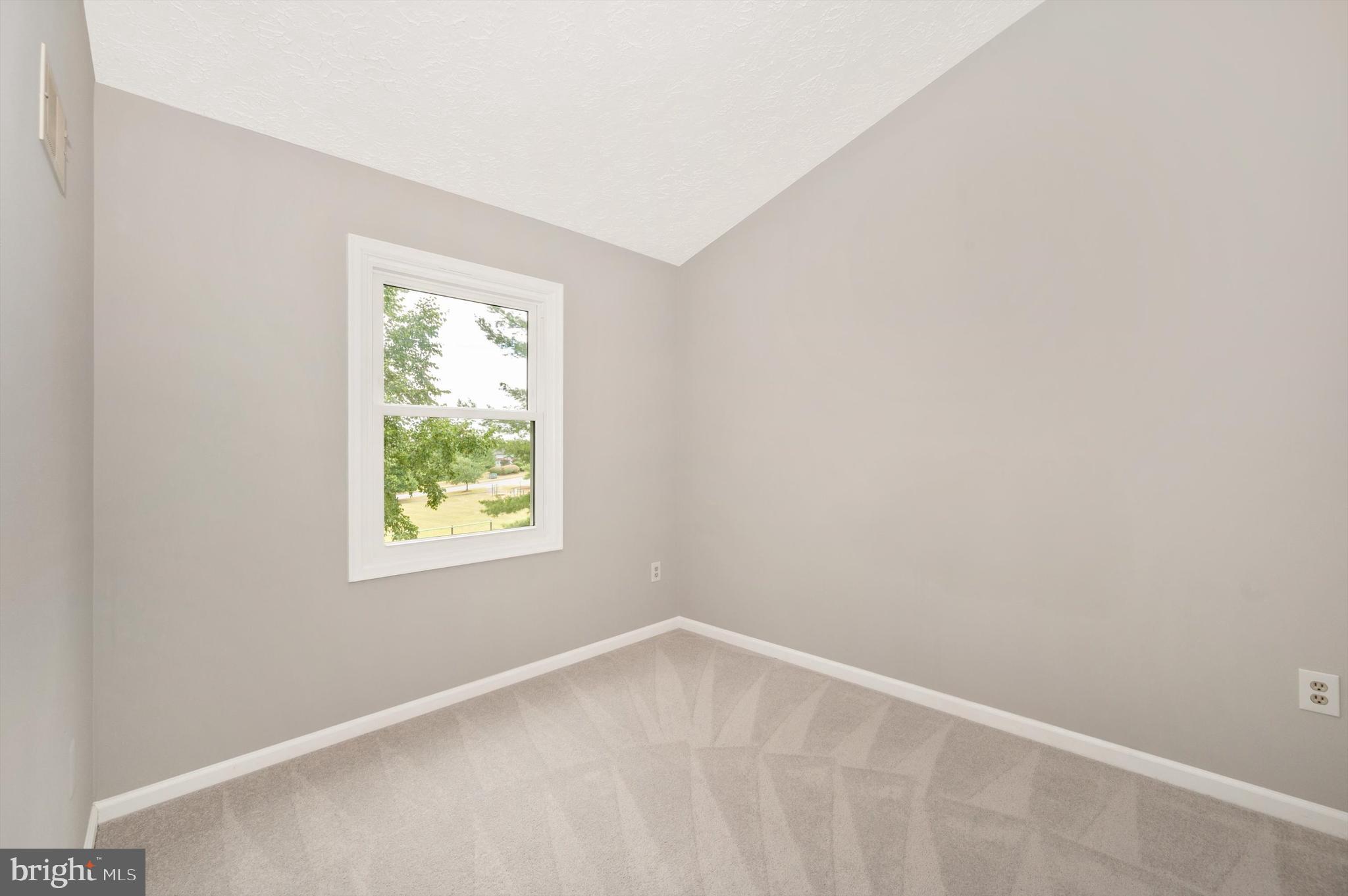 BALLENGER CREEK MEADOWS - Residential