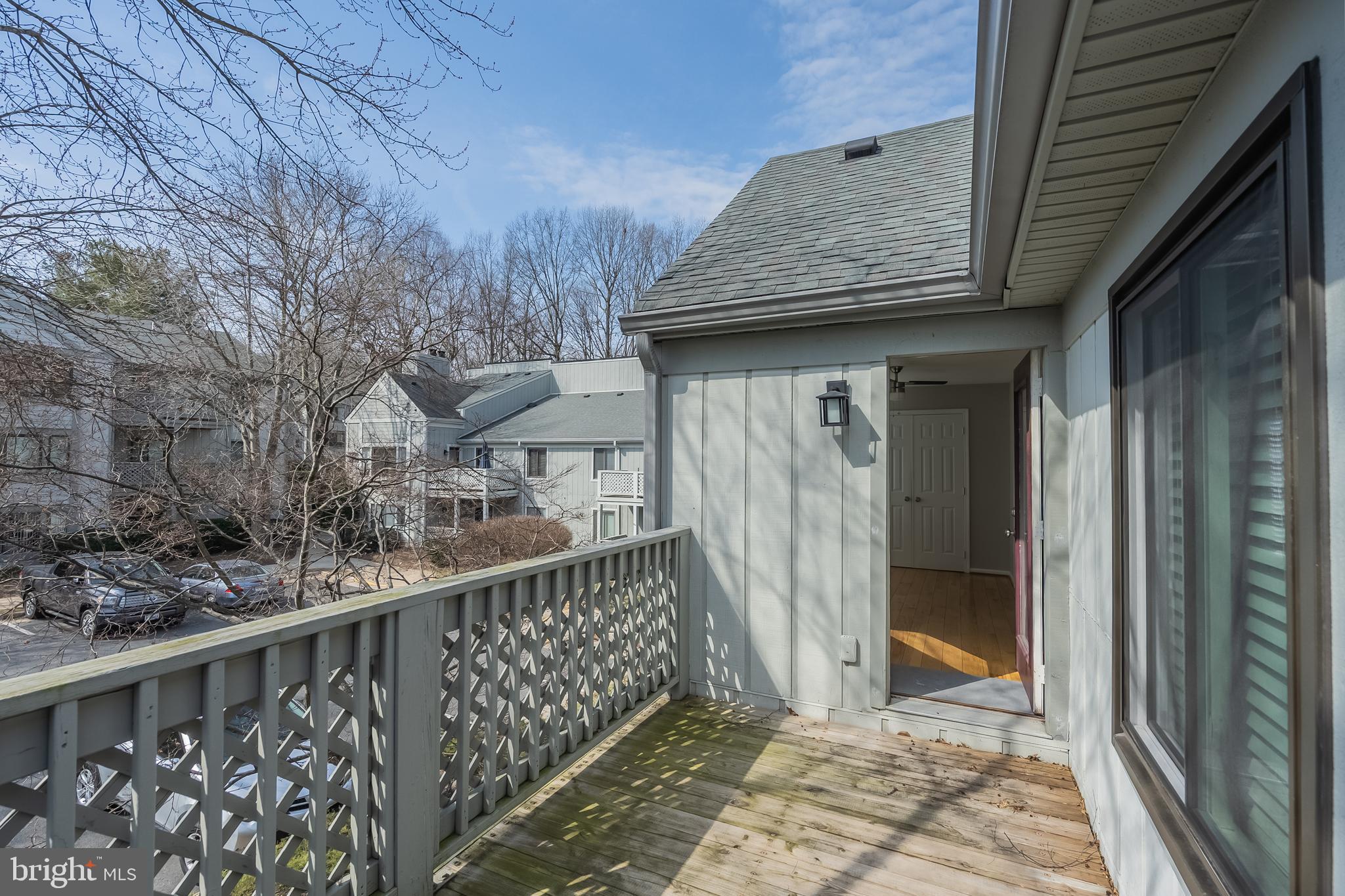 HUNTERS CROSSING - Residential