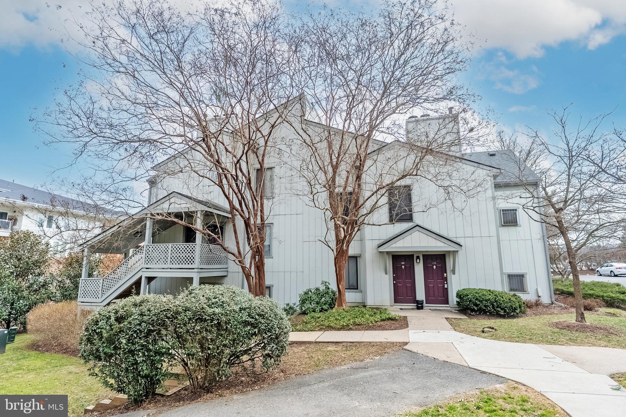 HUNTERS CROSSING - Residential