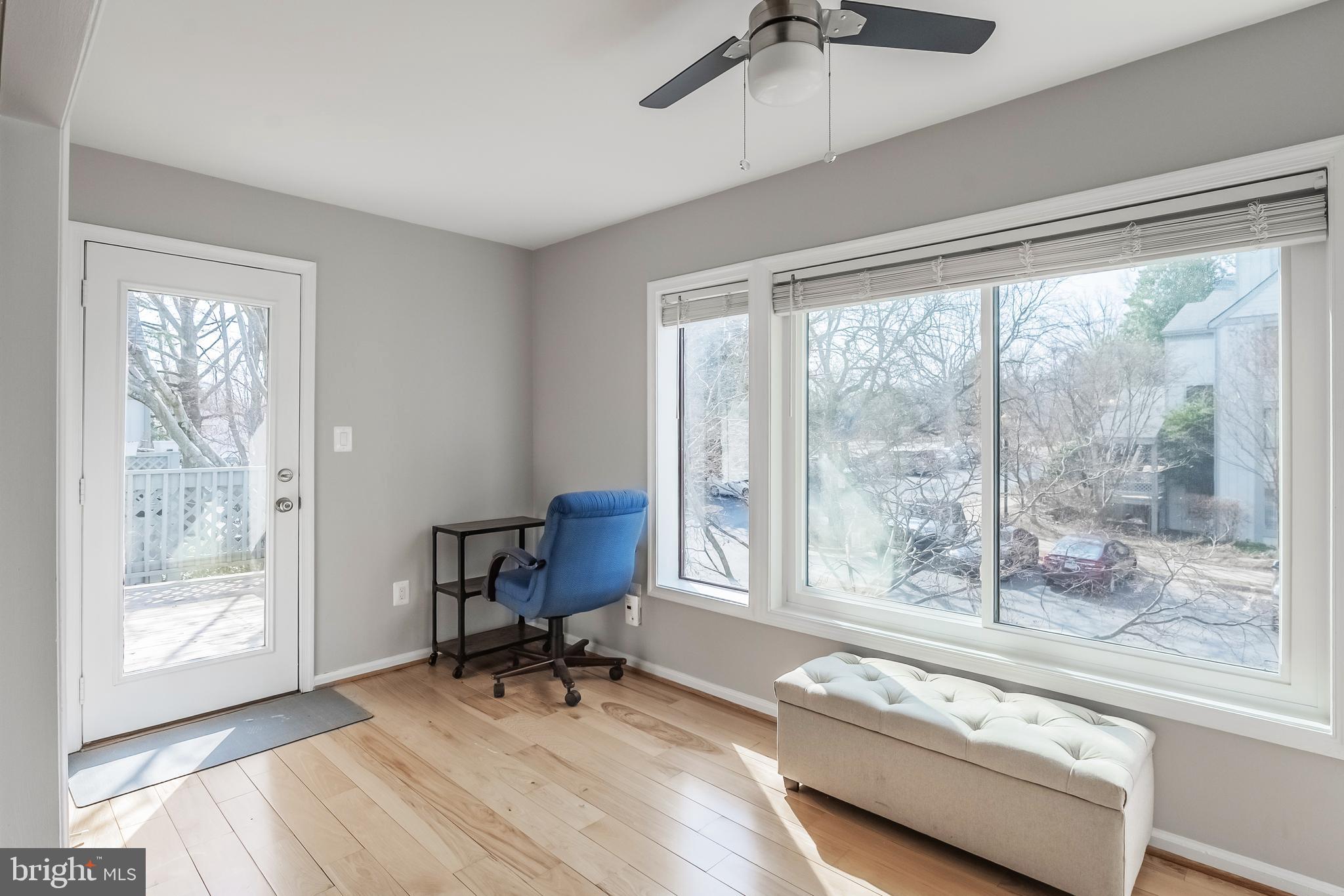 HUNTERS CROSSING - Residential