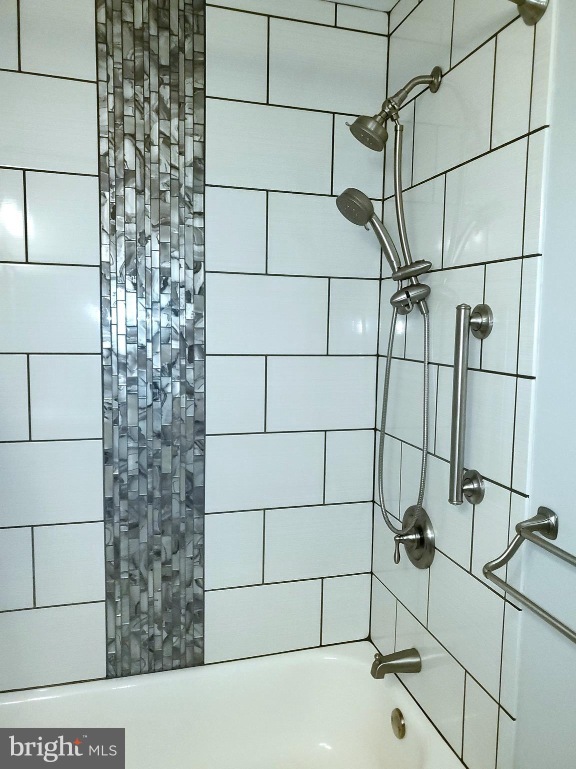 LAKE LOUISE - Residential