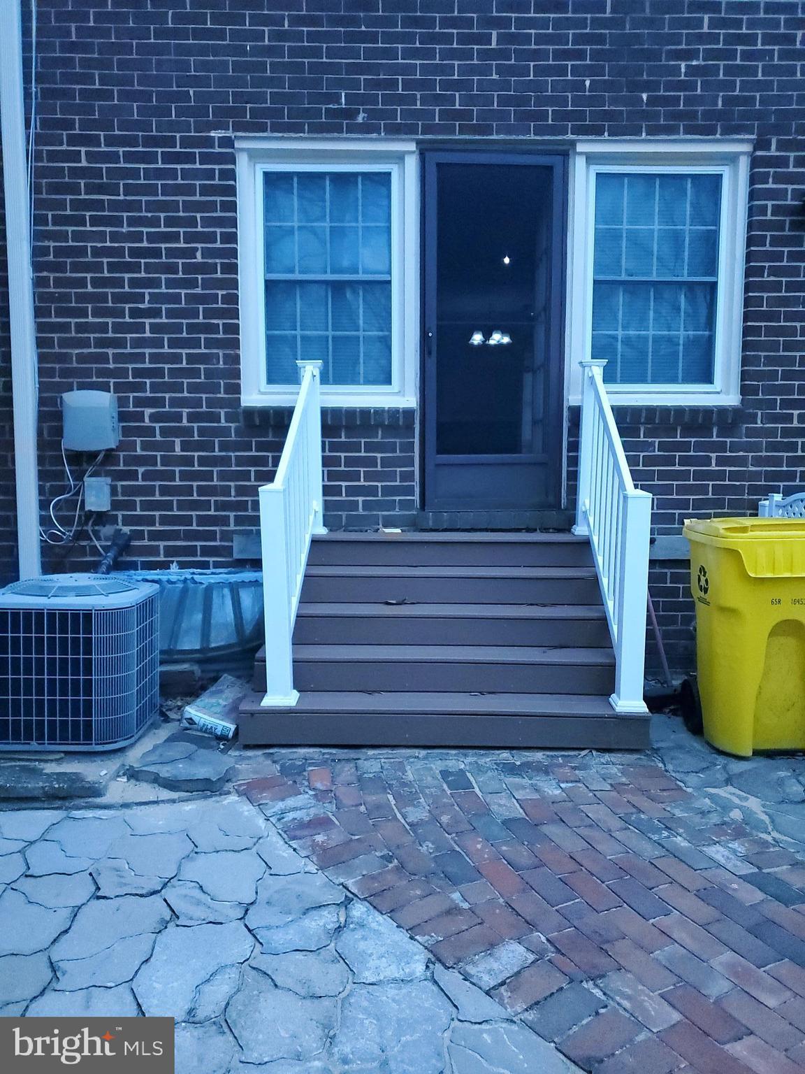 LAKE LOUISE - Residential