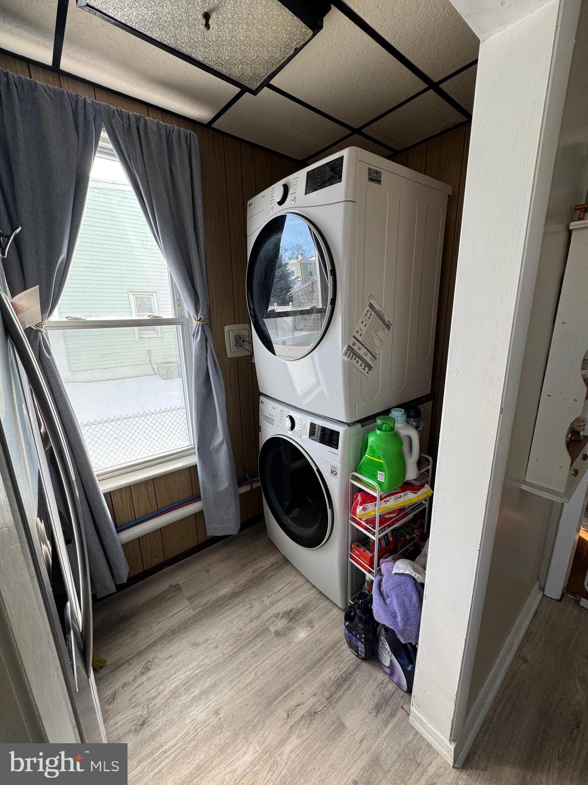 GLEN ACRES - Residential