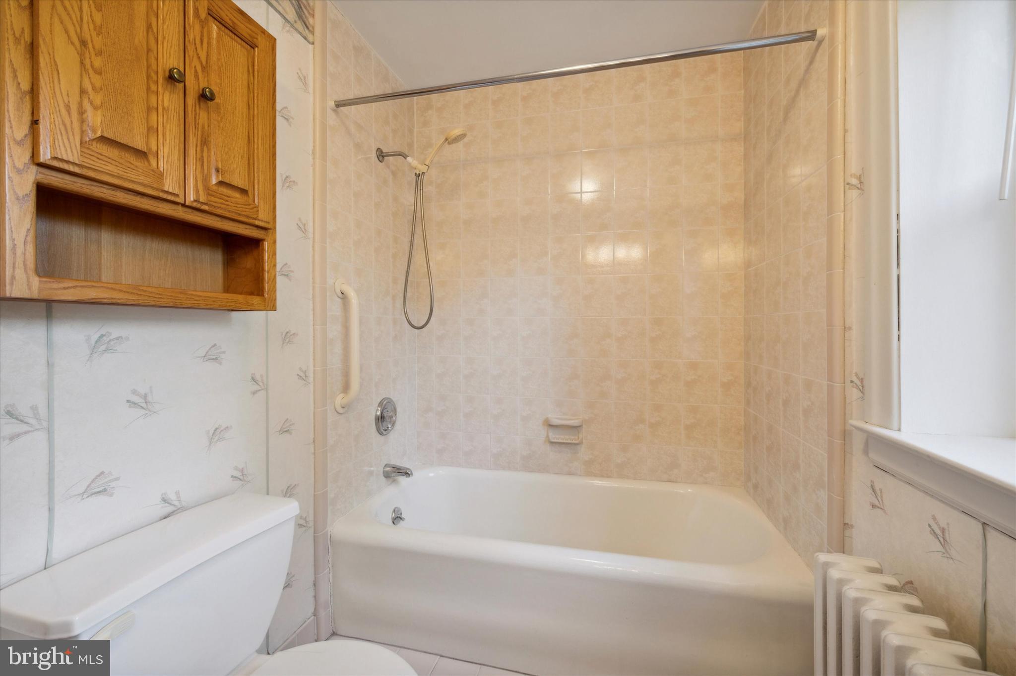 COLLEGE PARK - Residential