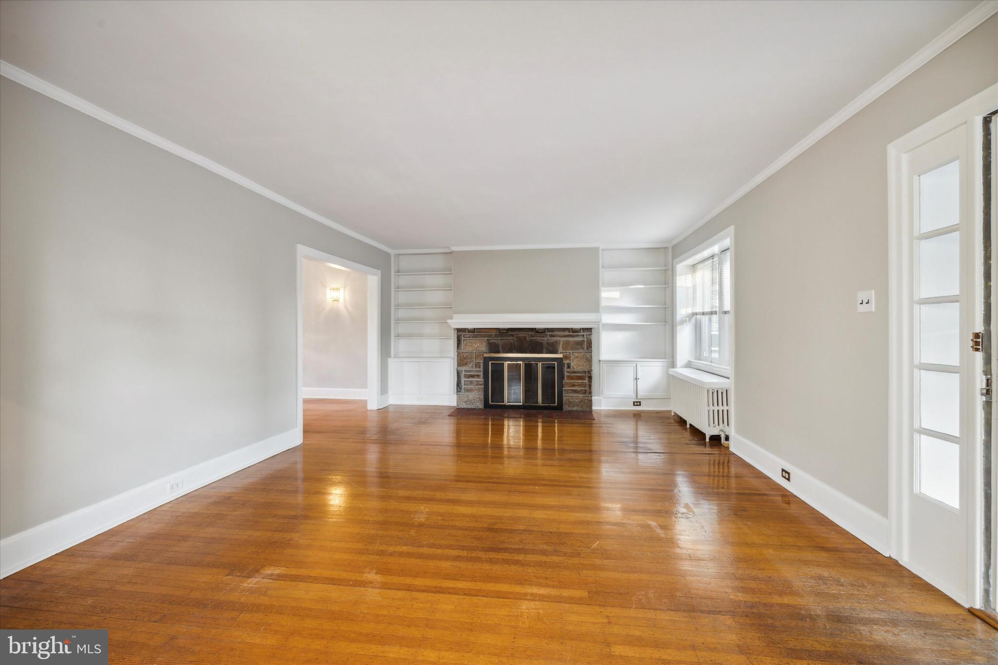 COLLEGE PARK - Residential