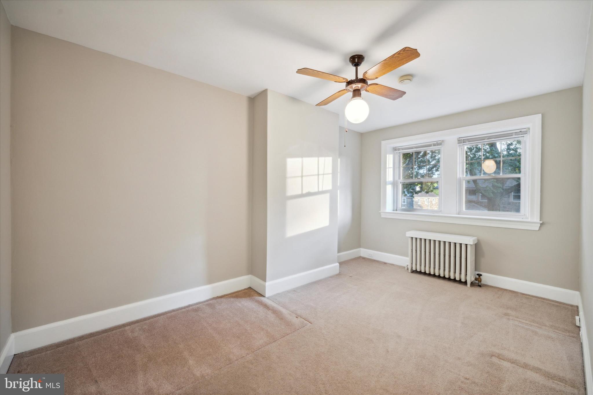 COLLEGE PARK - Residential