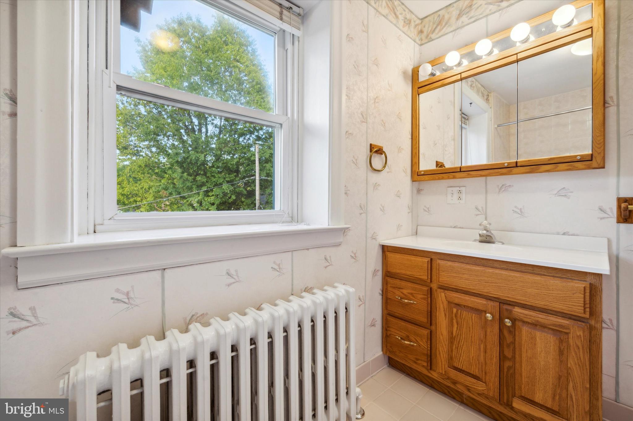 COLLEGE PARK - Residential