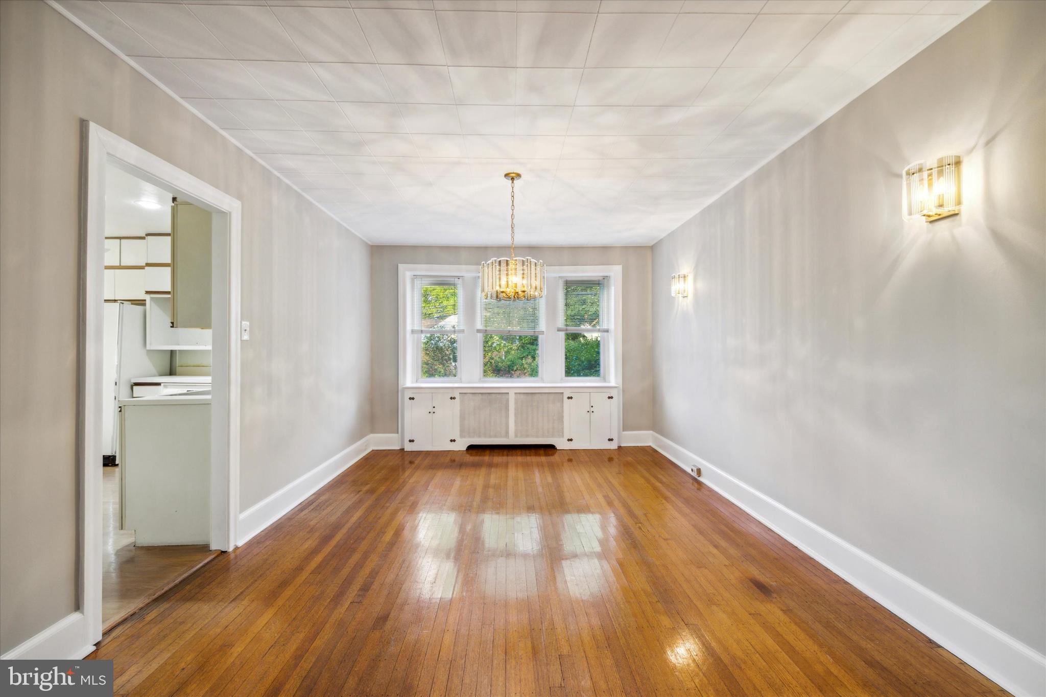 COLLEGE PARK - Residential