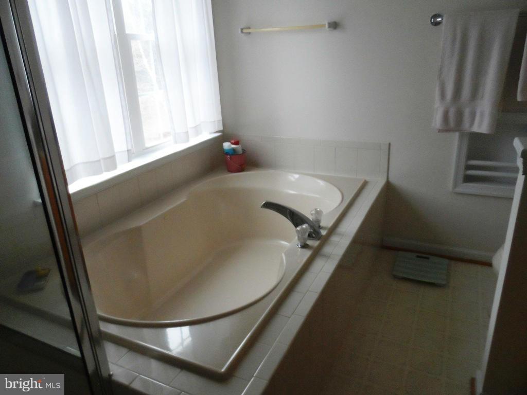 SATYR HILL MANOR - Residential