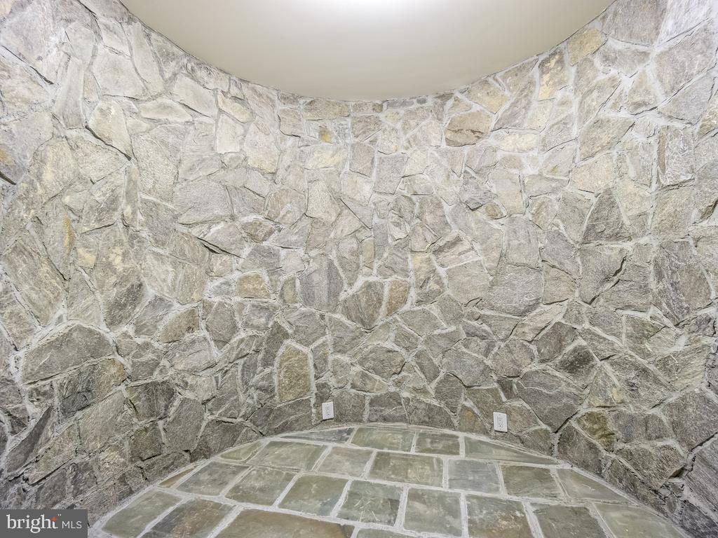 MINERAL SPRINGS PLANTATION - Residential