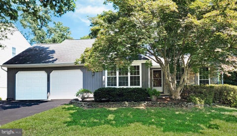 Photo of 12506 Charles Stewart Court, FAIRFAX, VA 22033 (MLS # VAFX2337428)