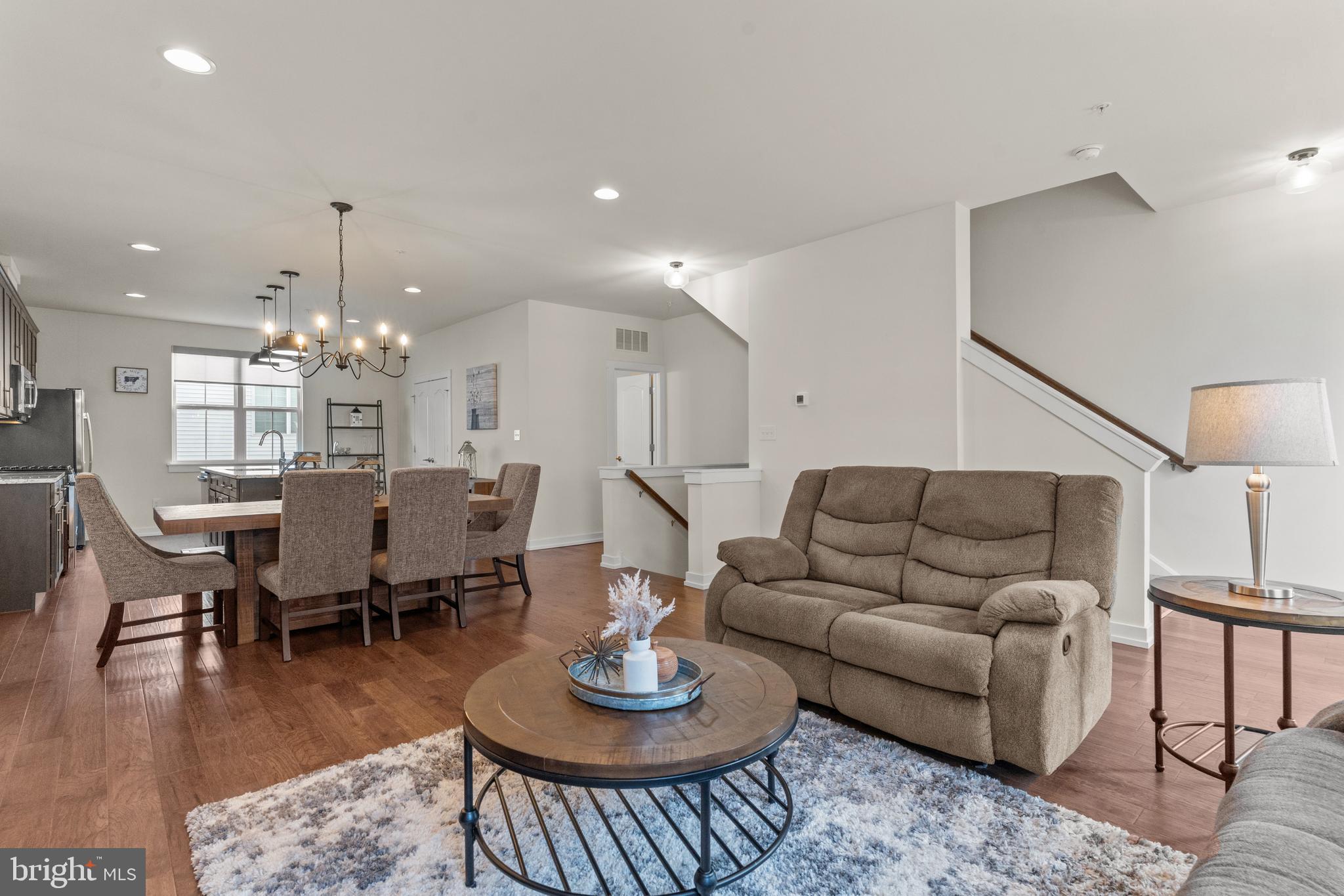 WATERSIDE - Residential