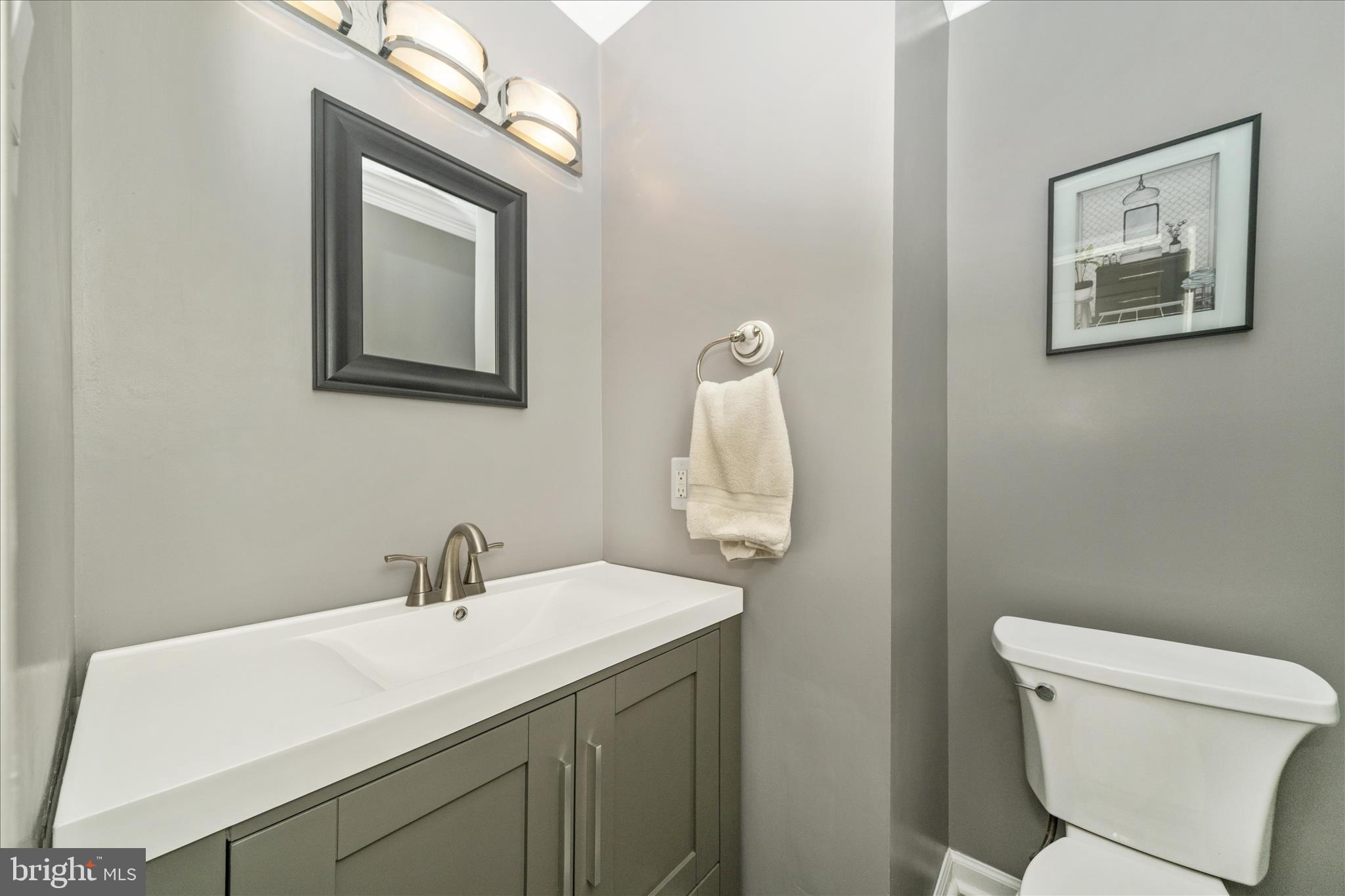 GUNNERS LAKE VILLAGE - Residential