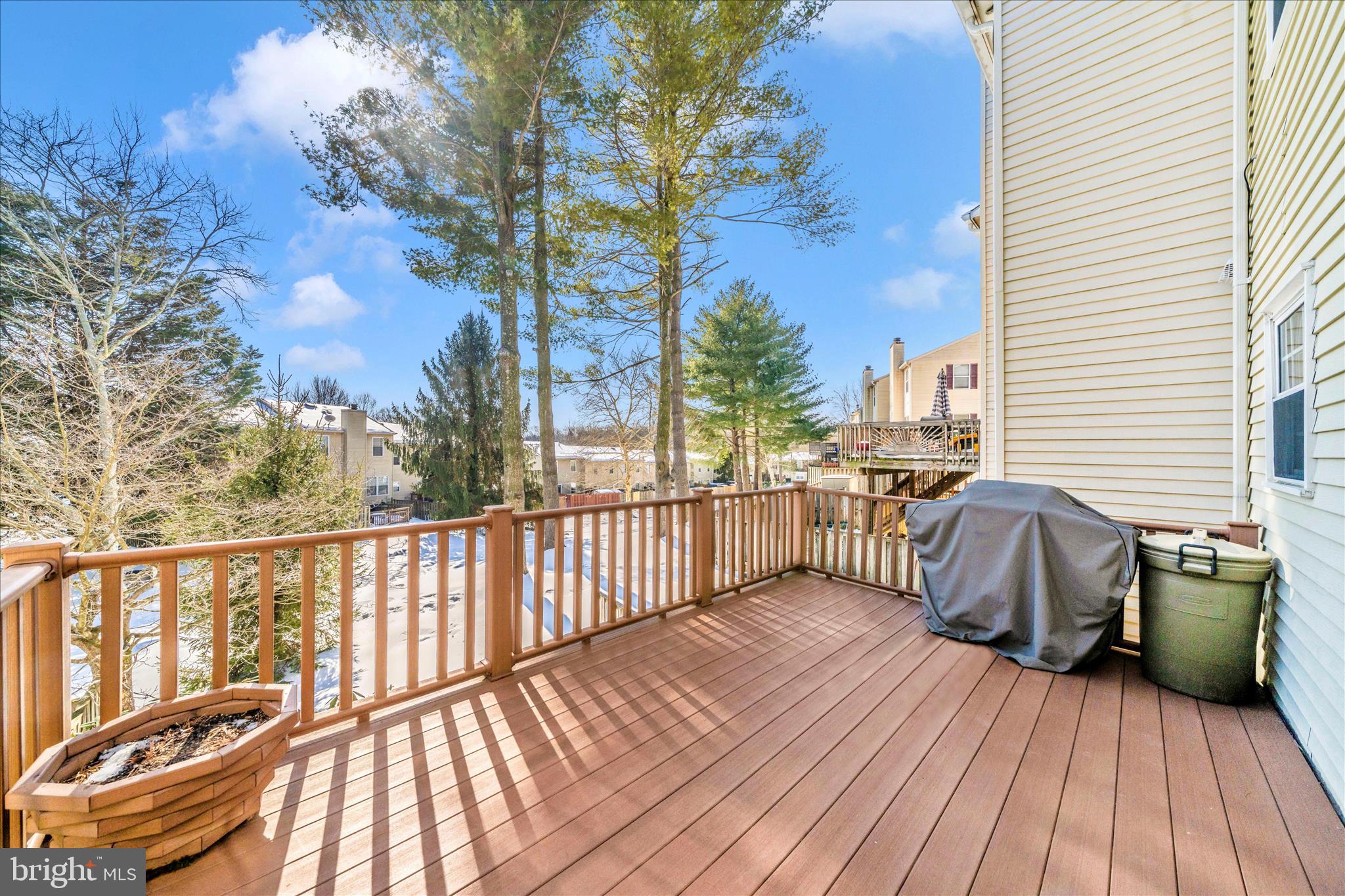 GUNNERS LAKE VILLAGE - Residential