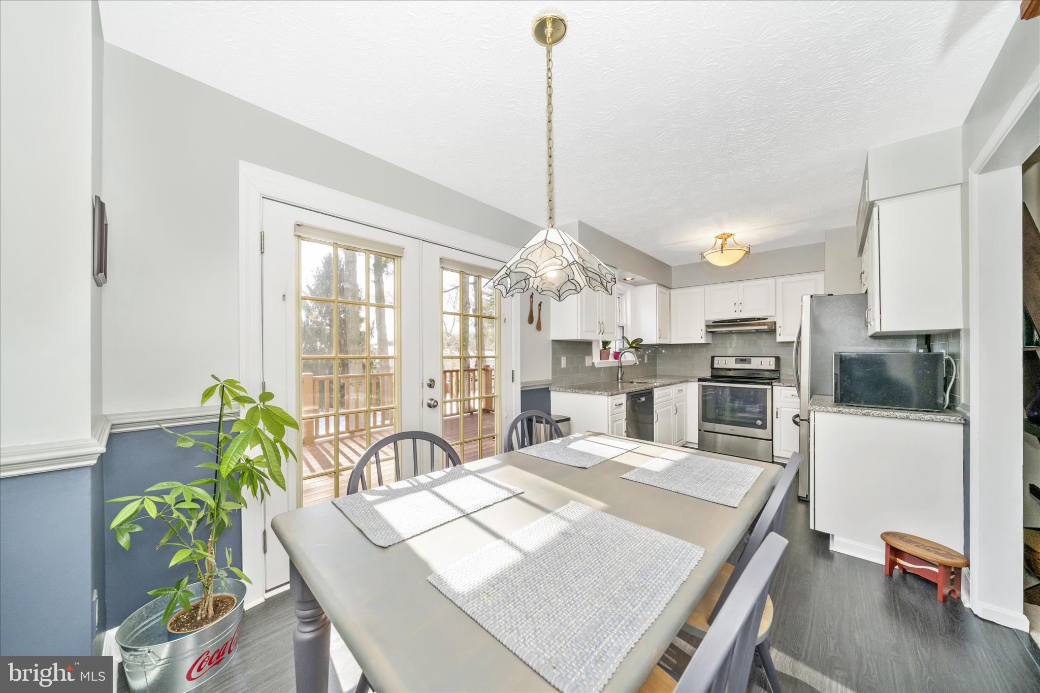 GUNNERS LAKE VILLAGE - Residential