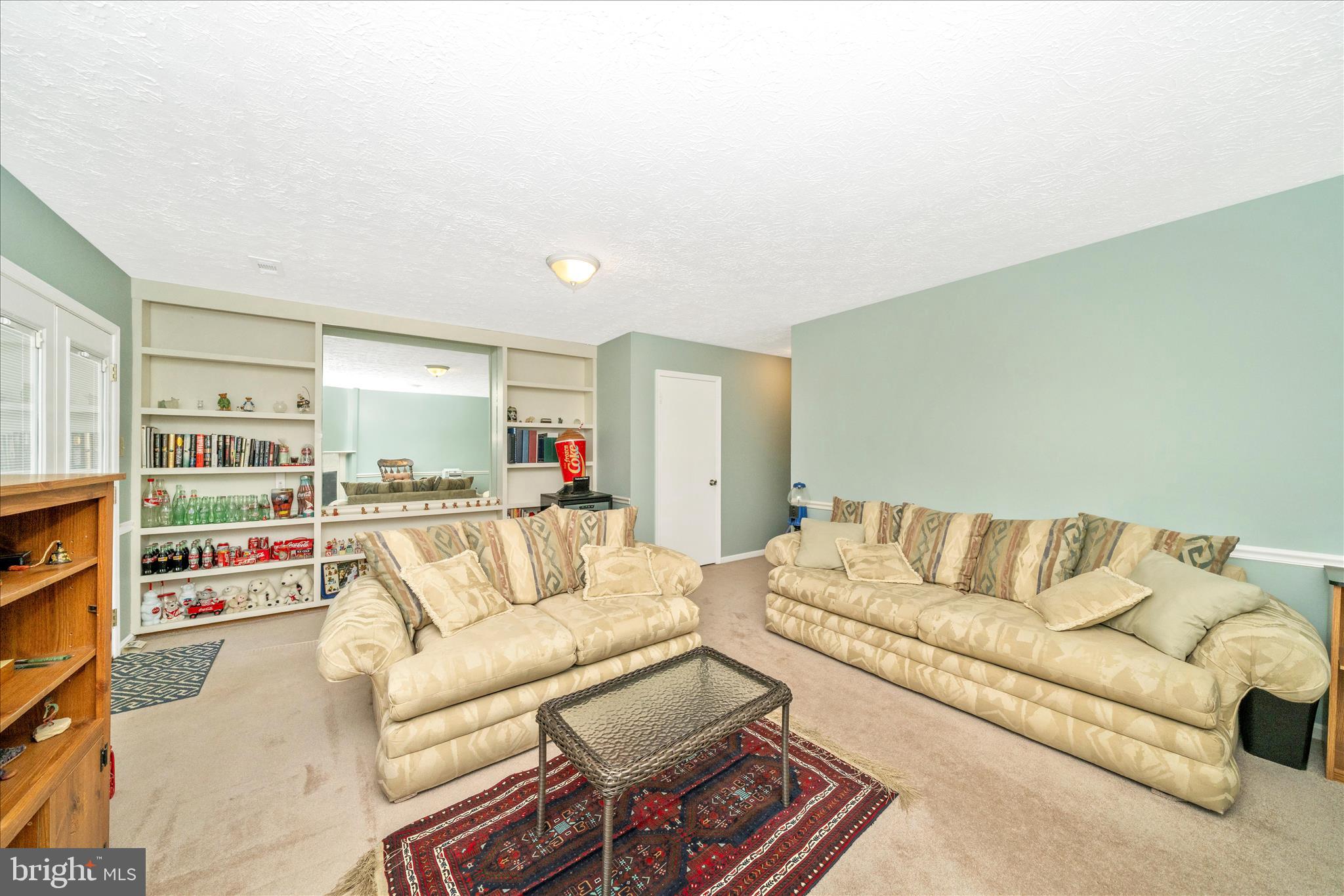 GUNNERS LAKE VILLAGE - Residential