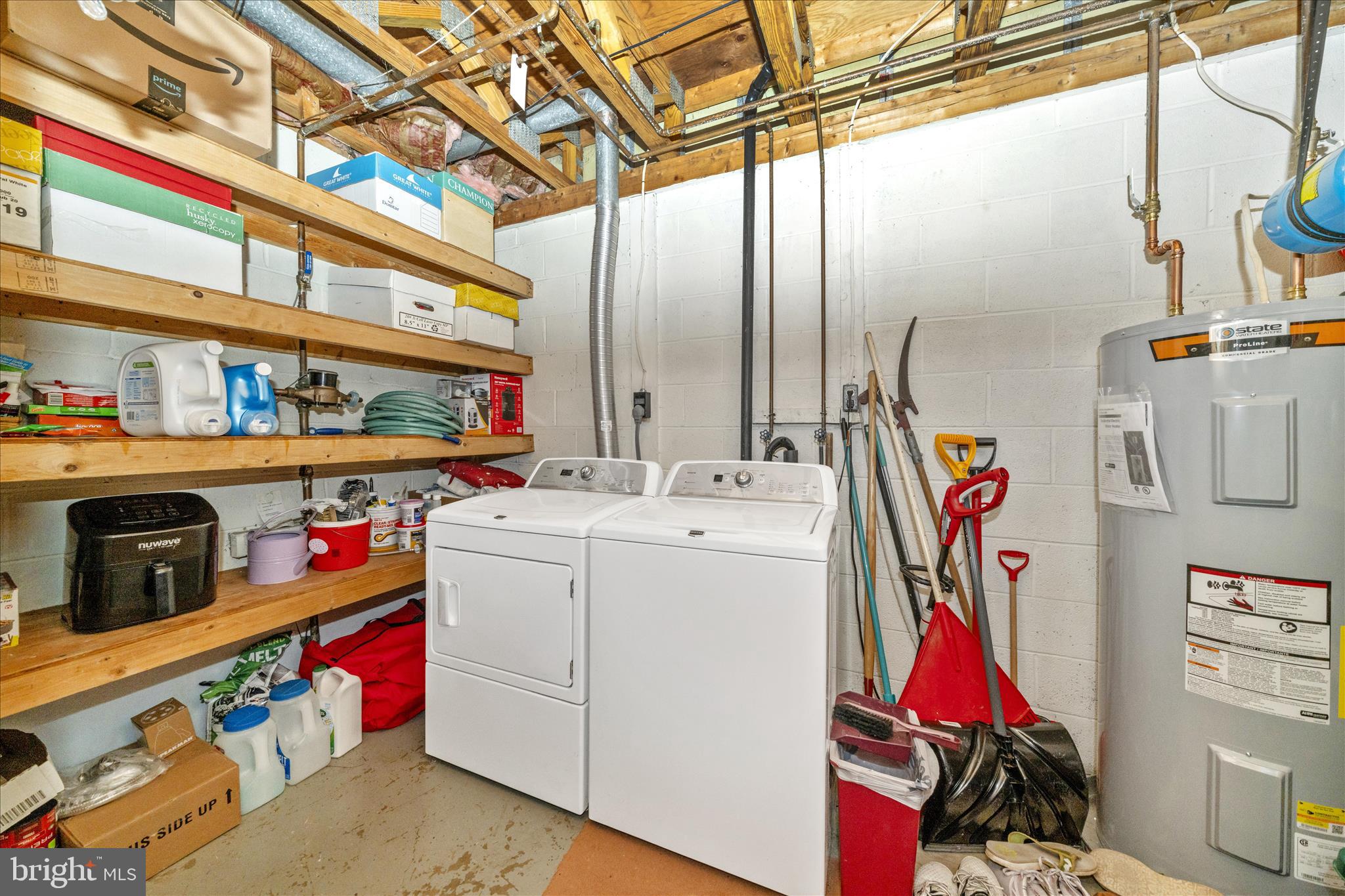 GUNNERS LAKE VILLAGE - Residential