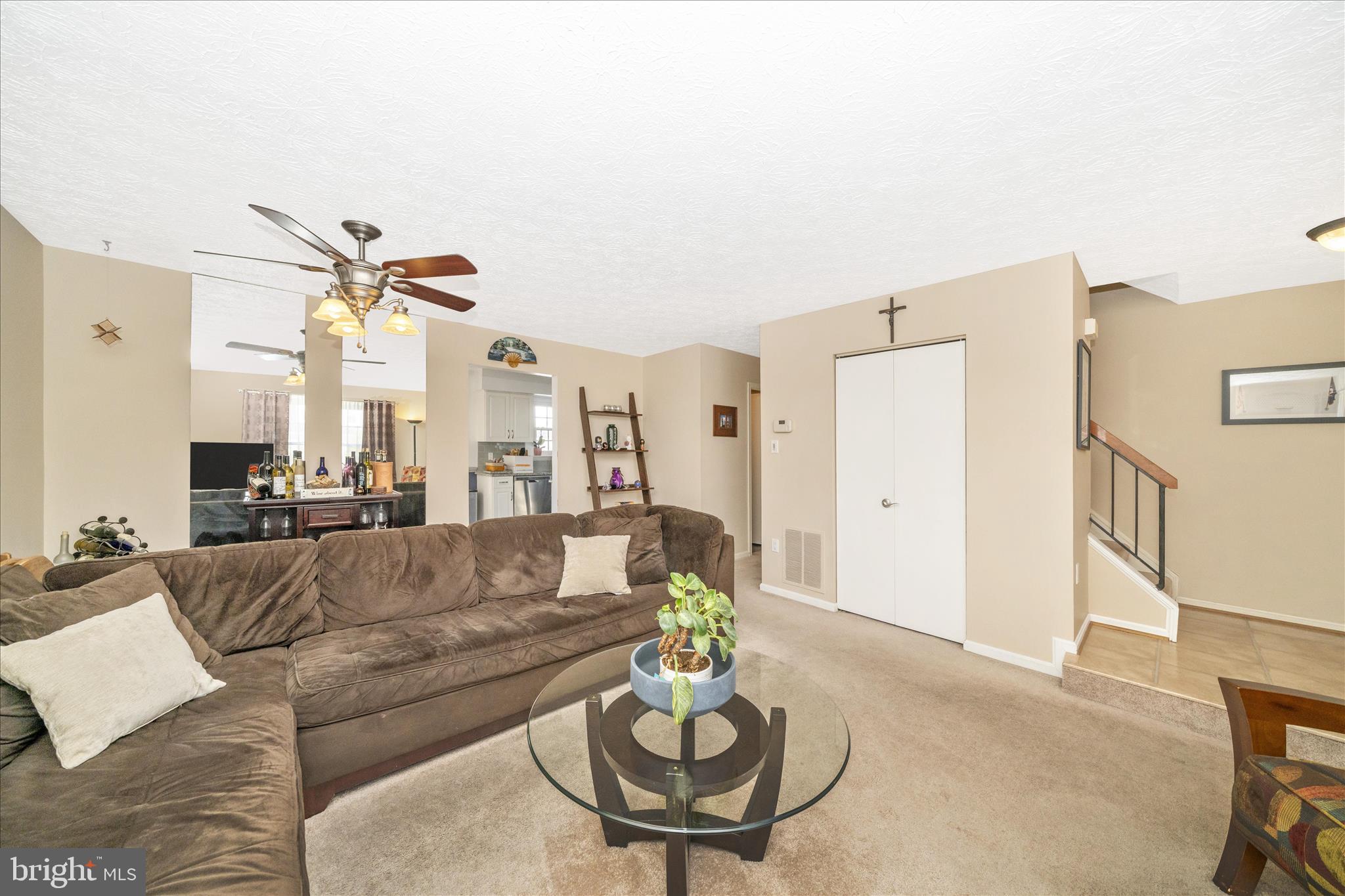 GUNNERS LAKE VILLAGE - Residential