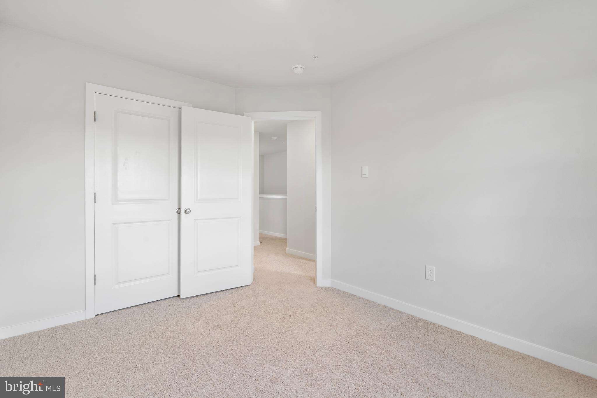 SPRING HILLS - Residential