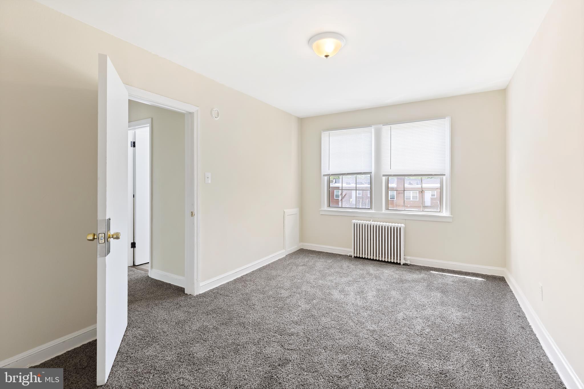 215 OAKWOOD ST. SE STREET SE 101