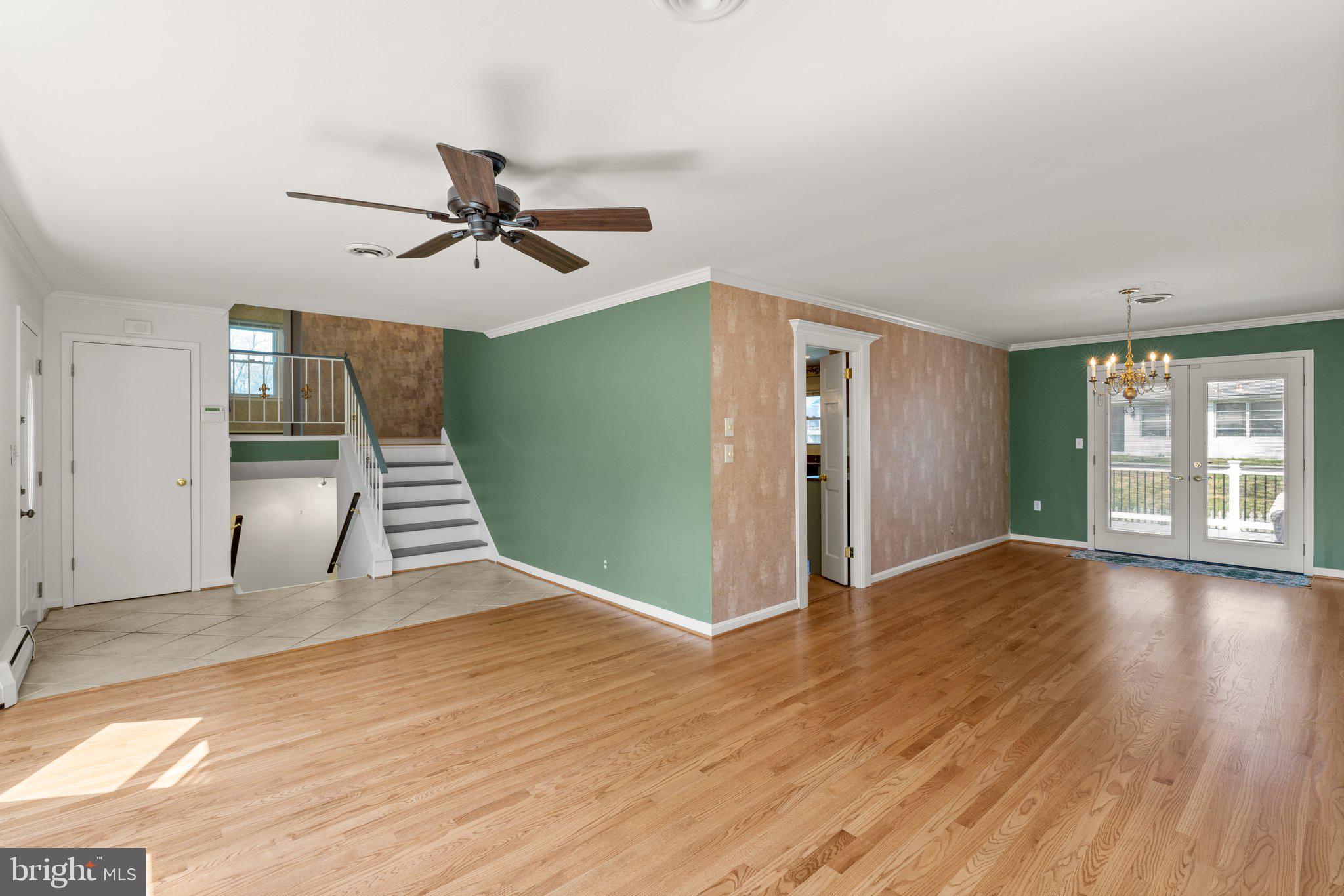 CAMPUS HILLS - Residential