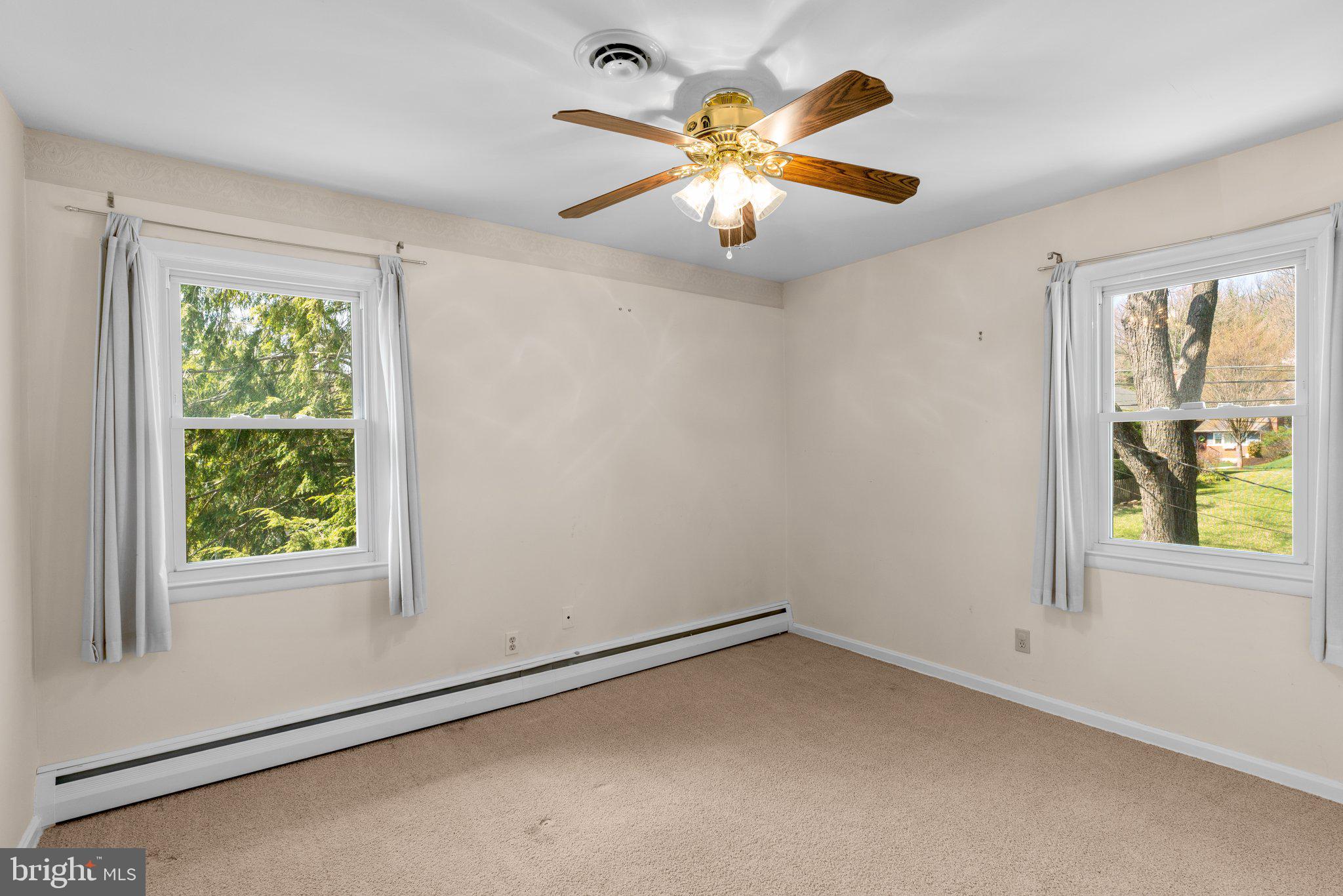 CAMPUS HILLS - Residential