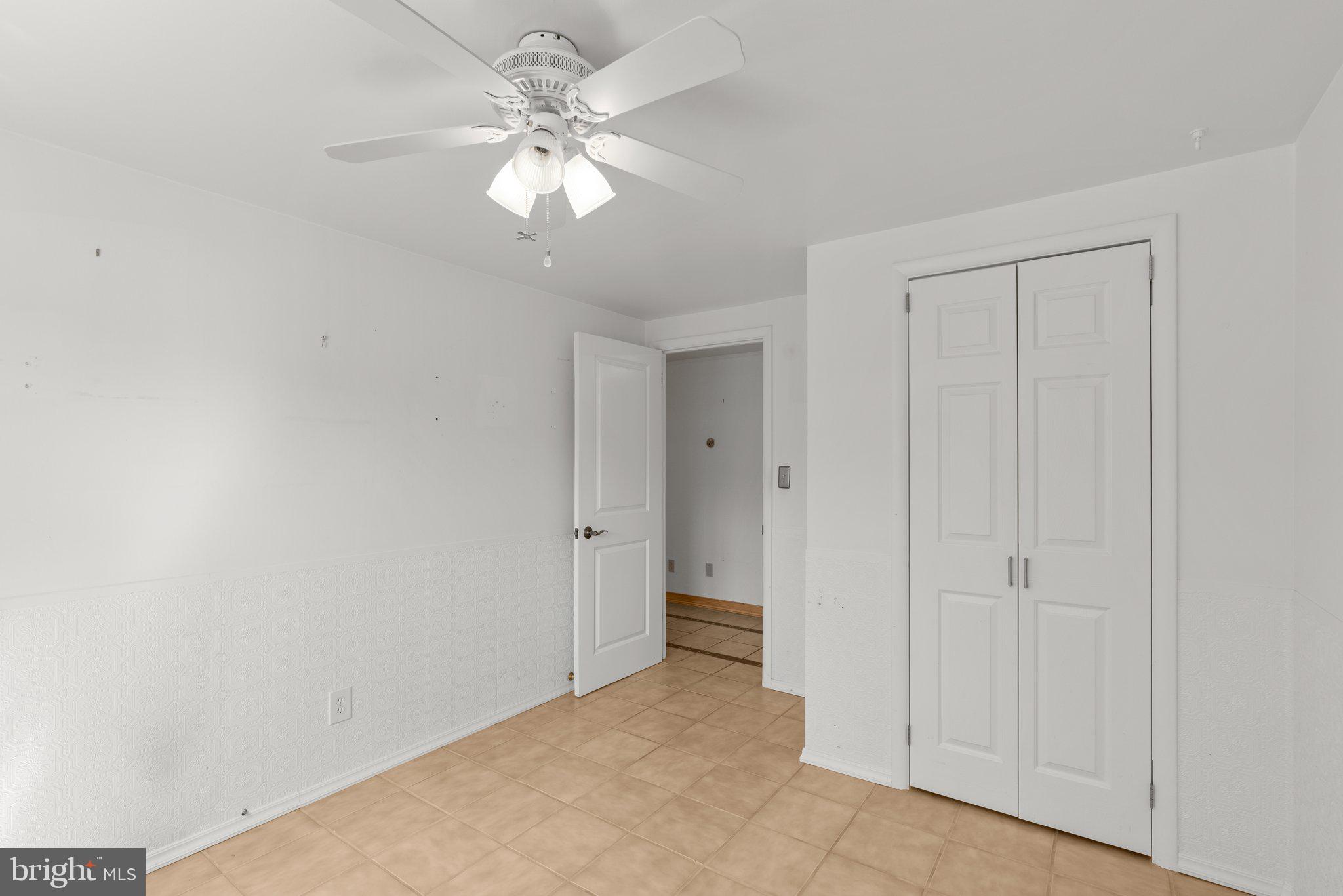 CAMPUS HILLS - Residential