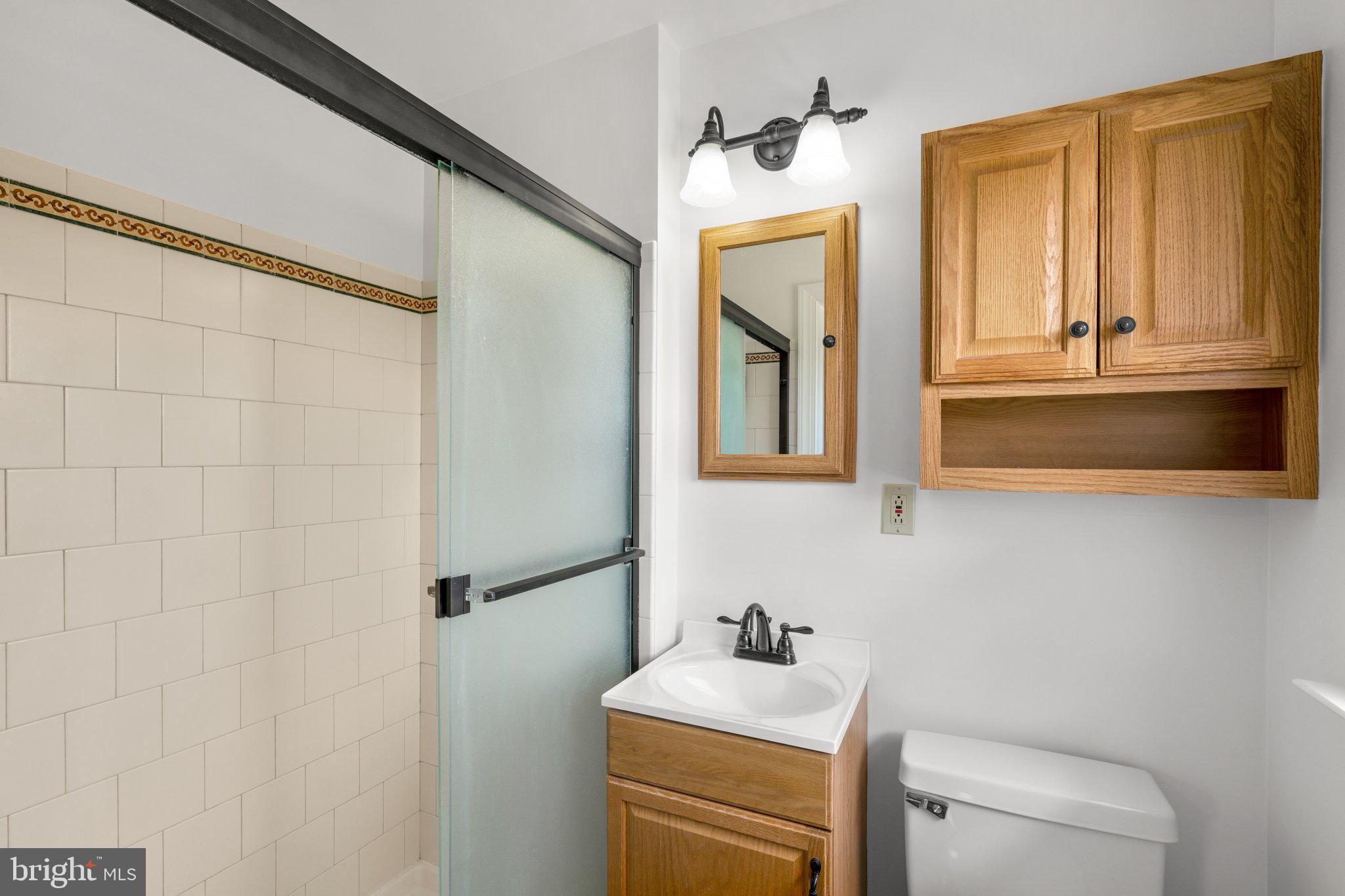 CAMPUS HILLS - Residential