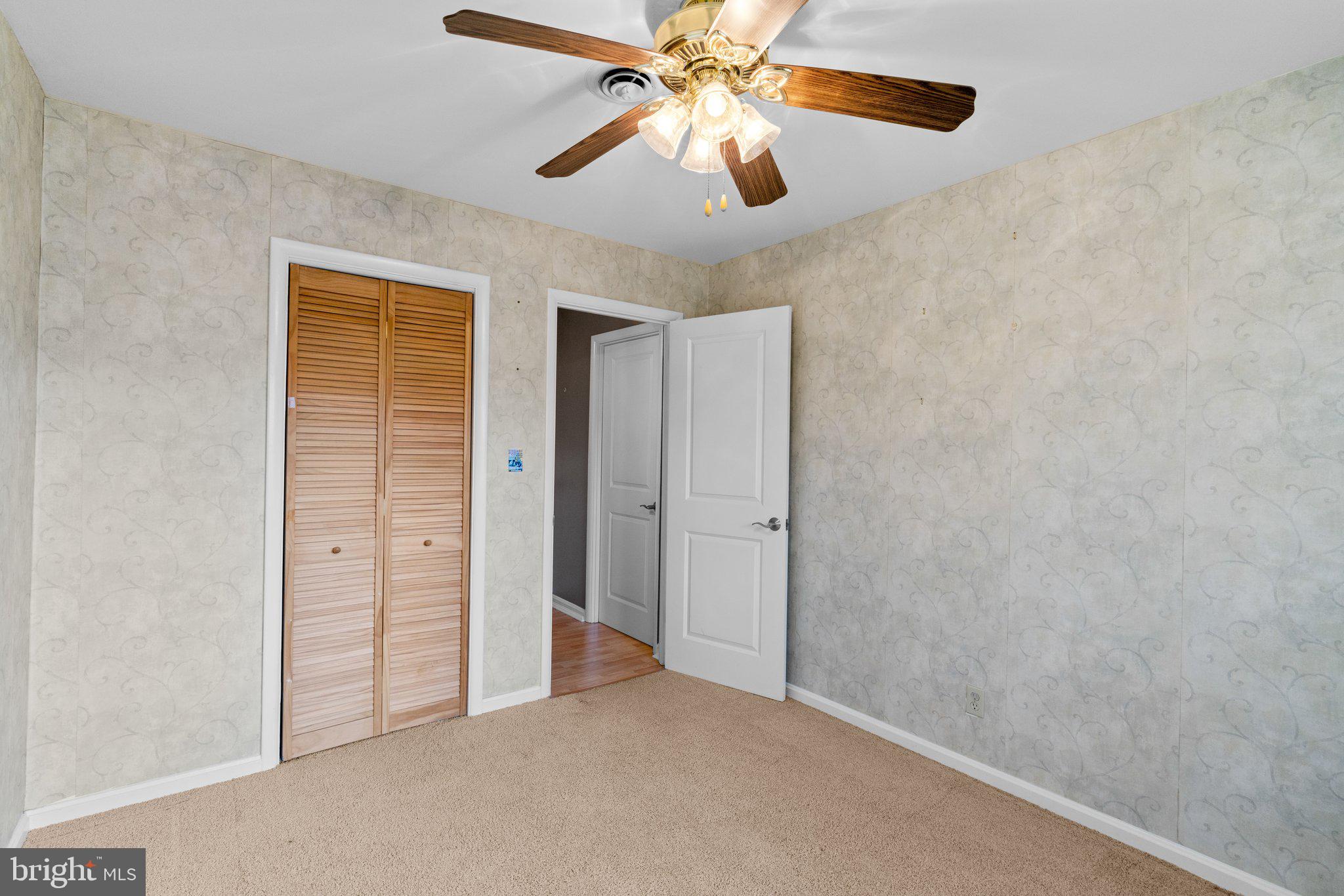 CAMPUS HILLS - Residential