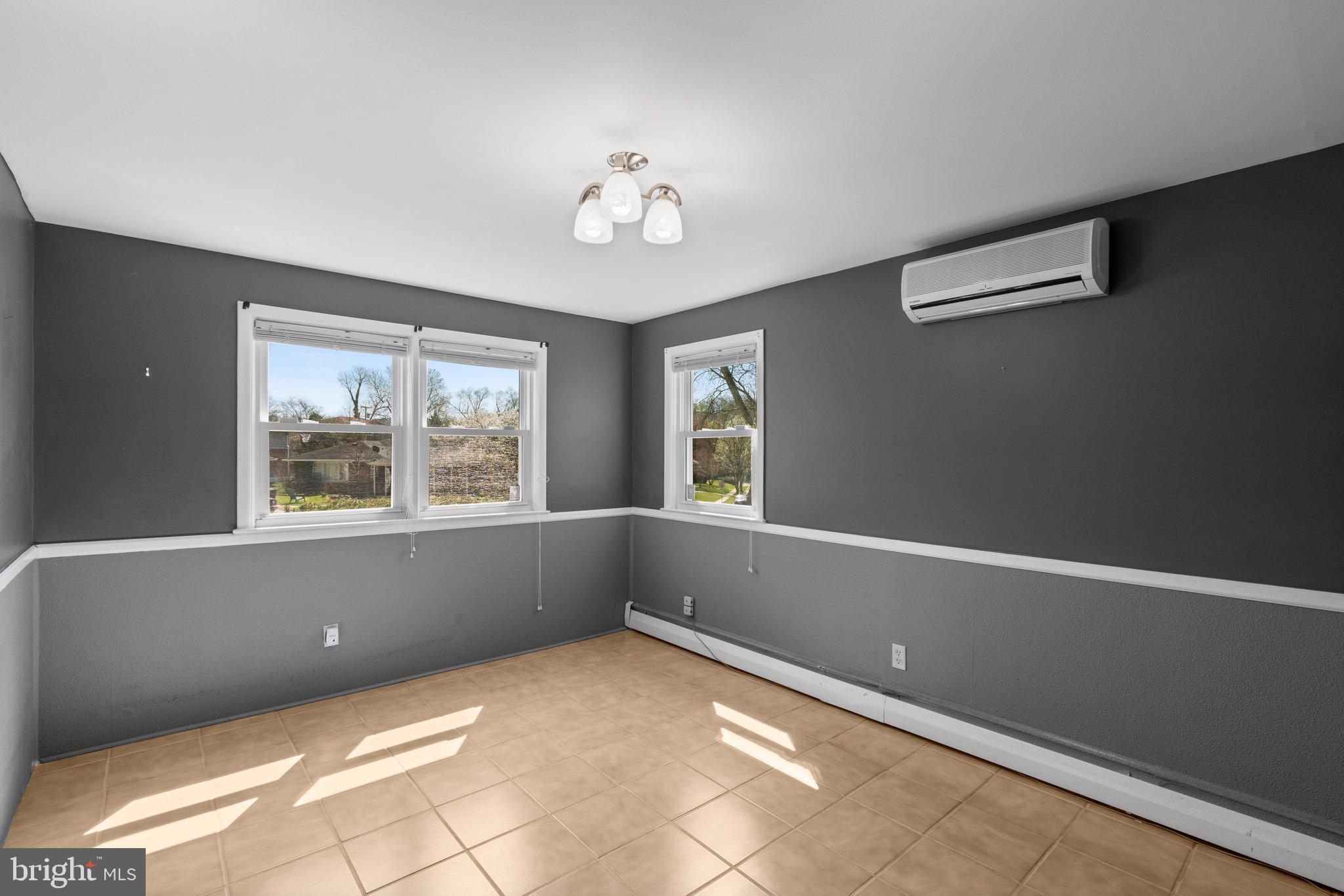 CAMPUS HILLS - Residential