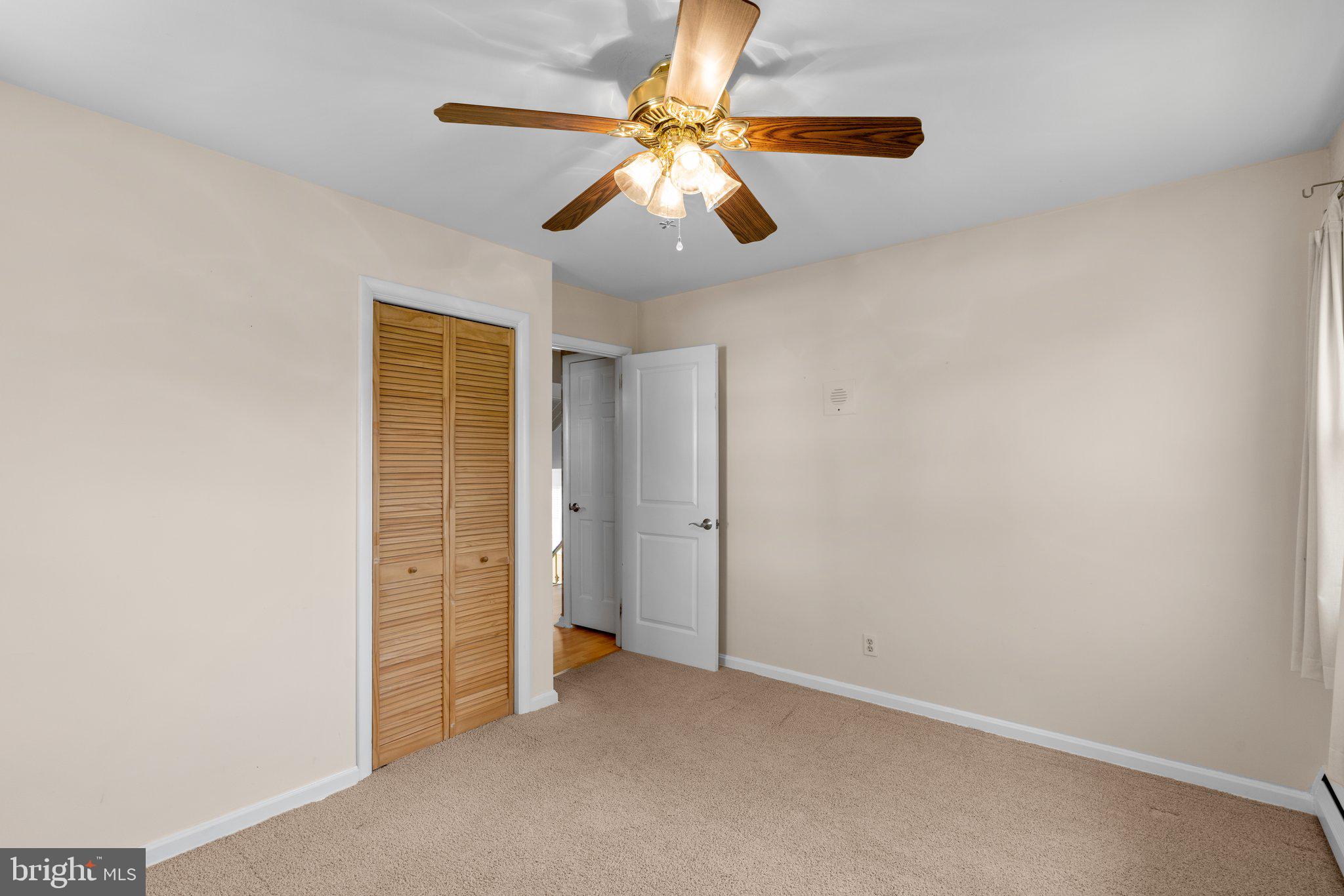 CAMPUS HILLS - Residential